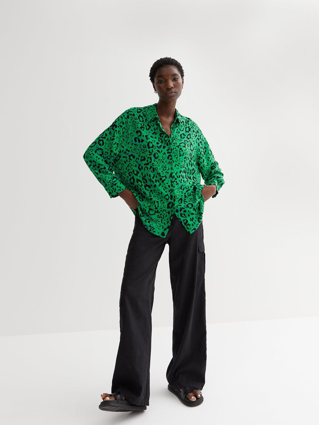 new-look-green-leopard-print-oversized-shirtback