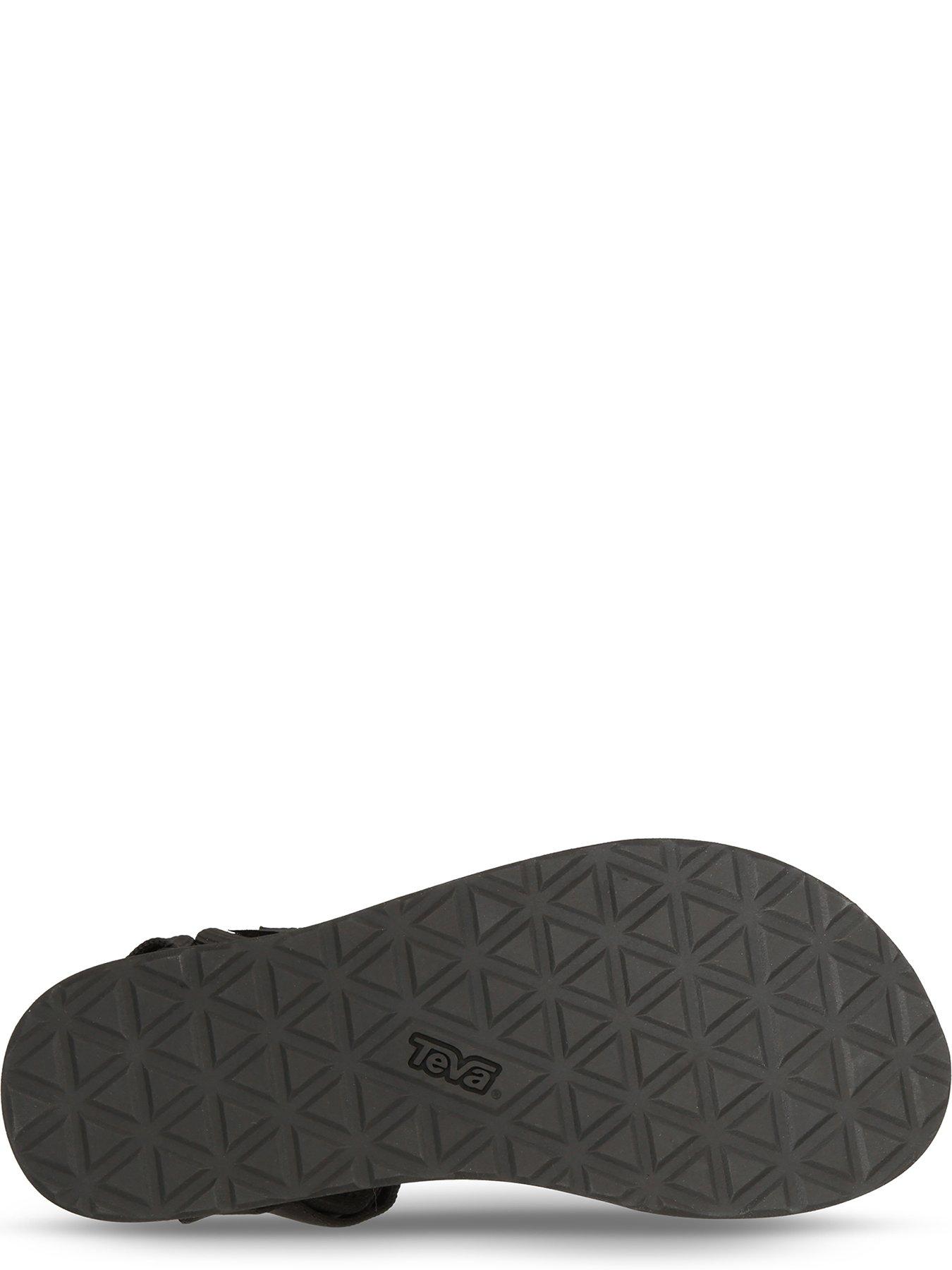 teva-original-universal-blackdetail