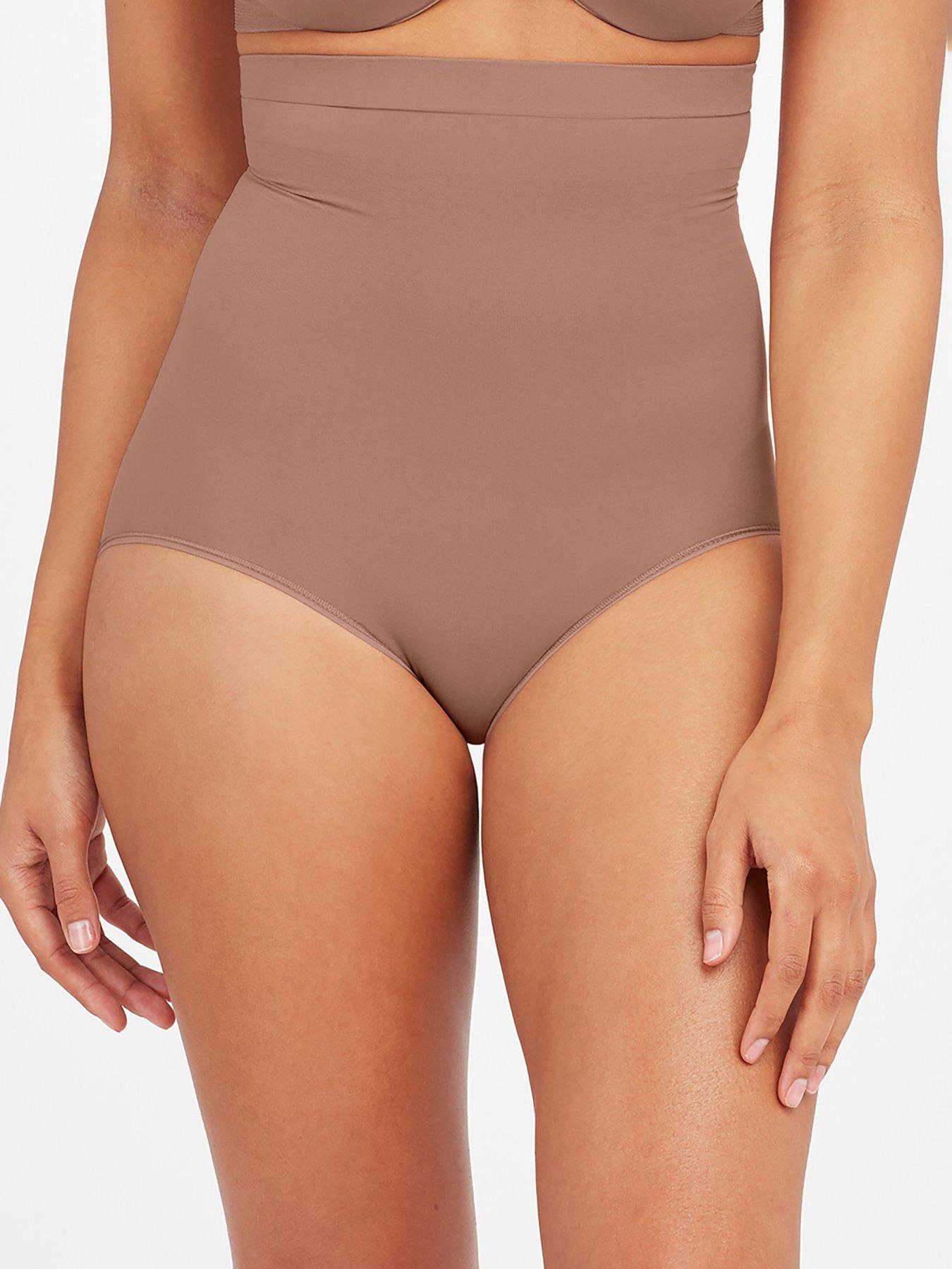 Undie-tectable Thong, Soft Nude – PINK ARROWS