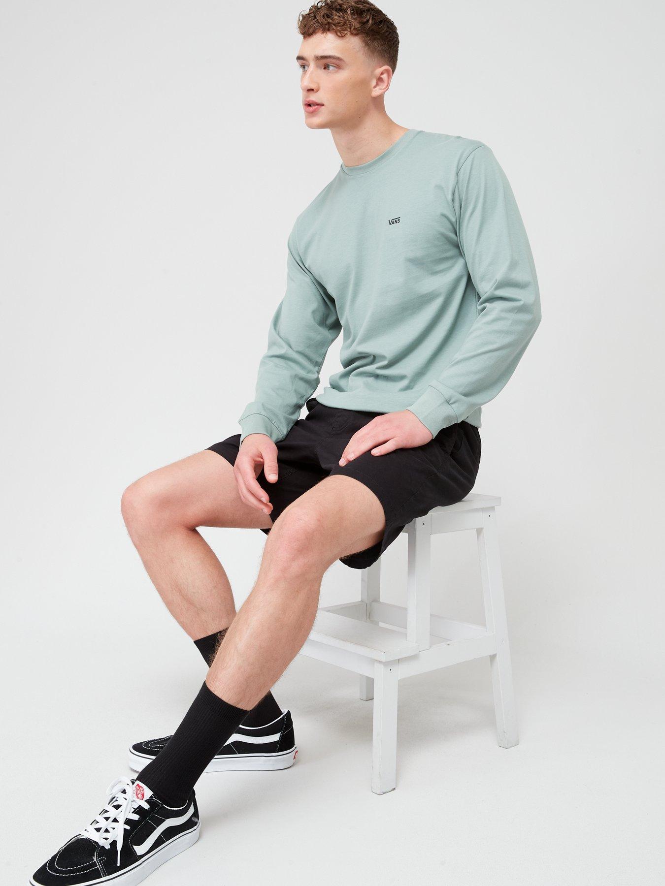 vans-mens-range-relaxed-elastic-short-blackoutfit