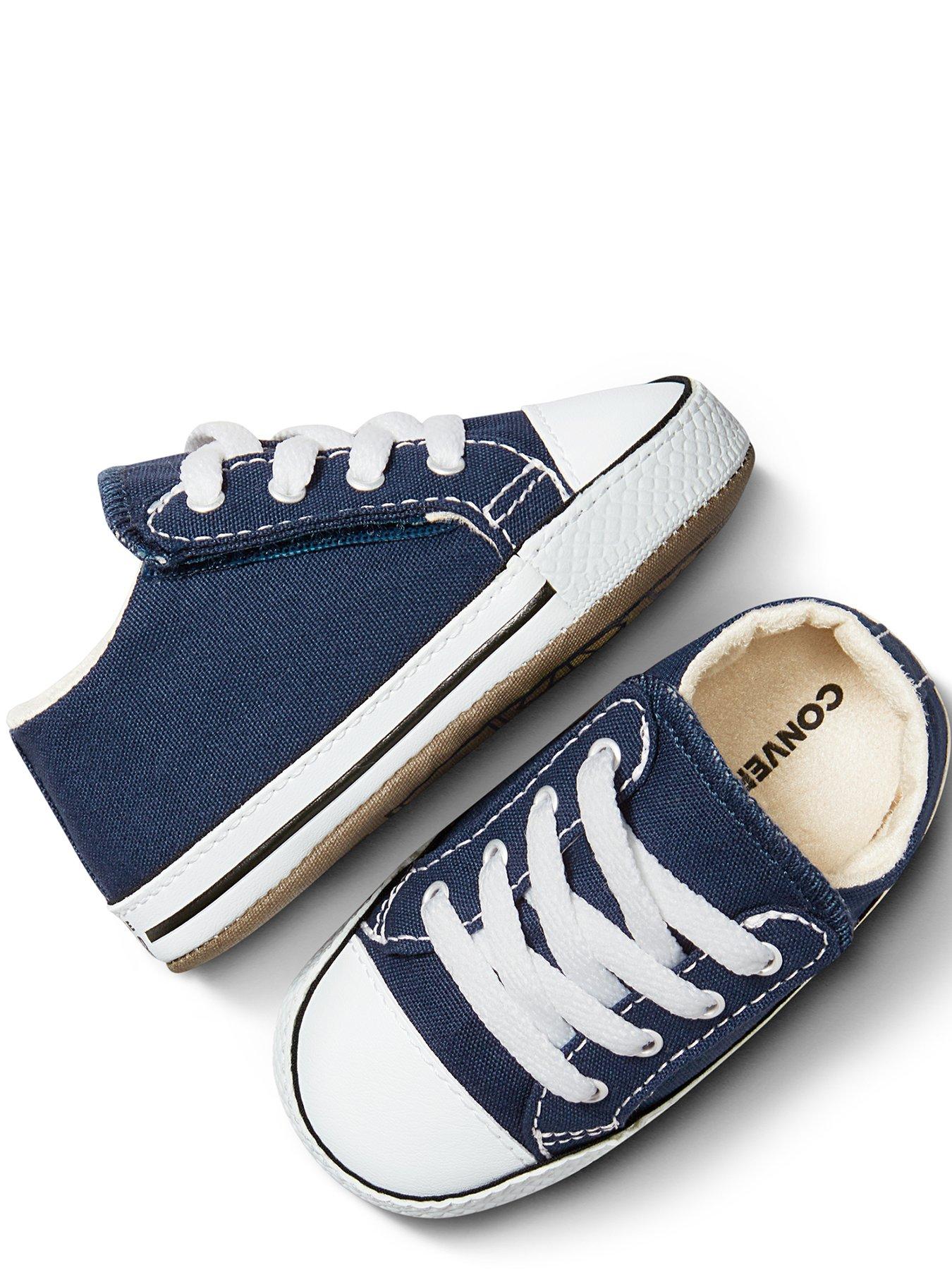 converse-chuck-taylor-all-star-cribster-canvas-mid-top-trainers-navyoutfit