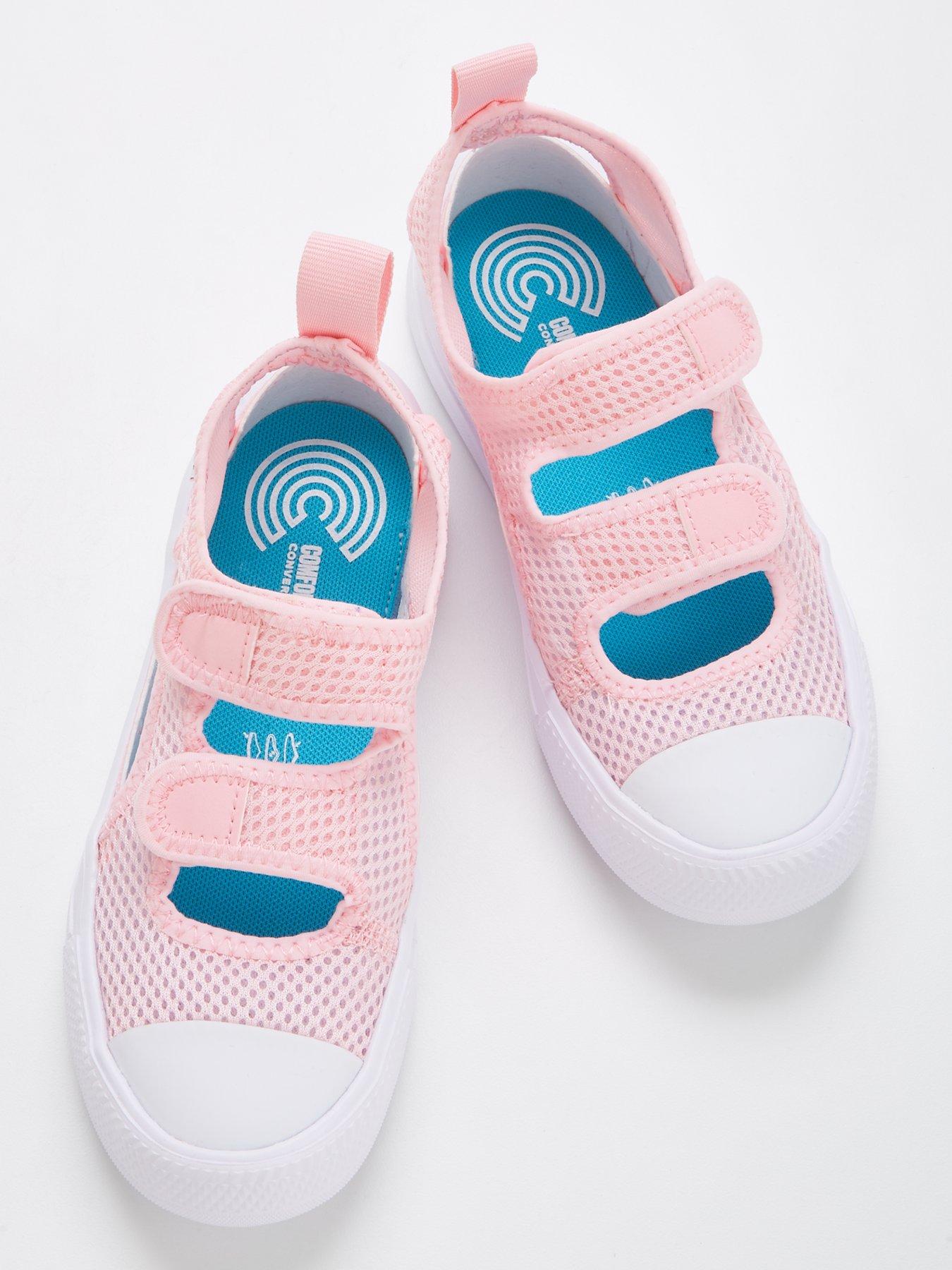 converse-kids-chuck-taylor-ultra-pinkwhiteoutfit