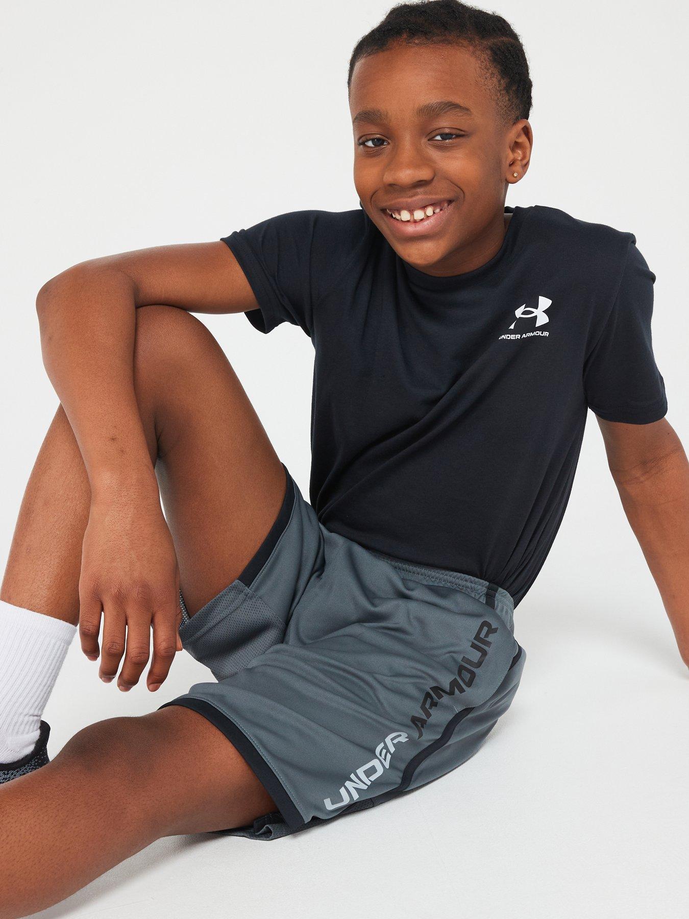 under-armour-older-boysnbspstunt-30-shortsnbsp--greyoutfit