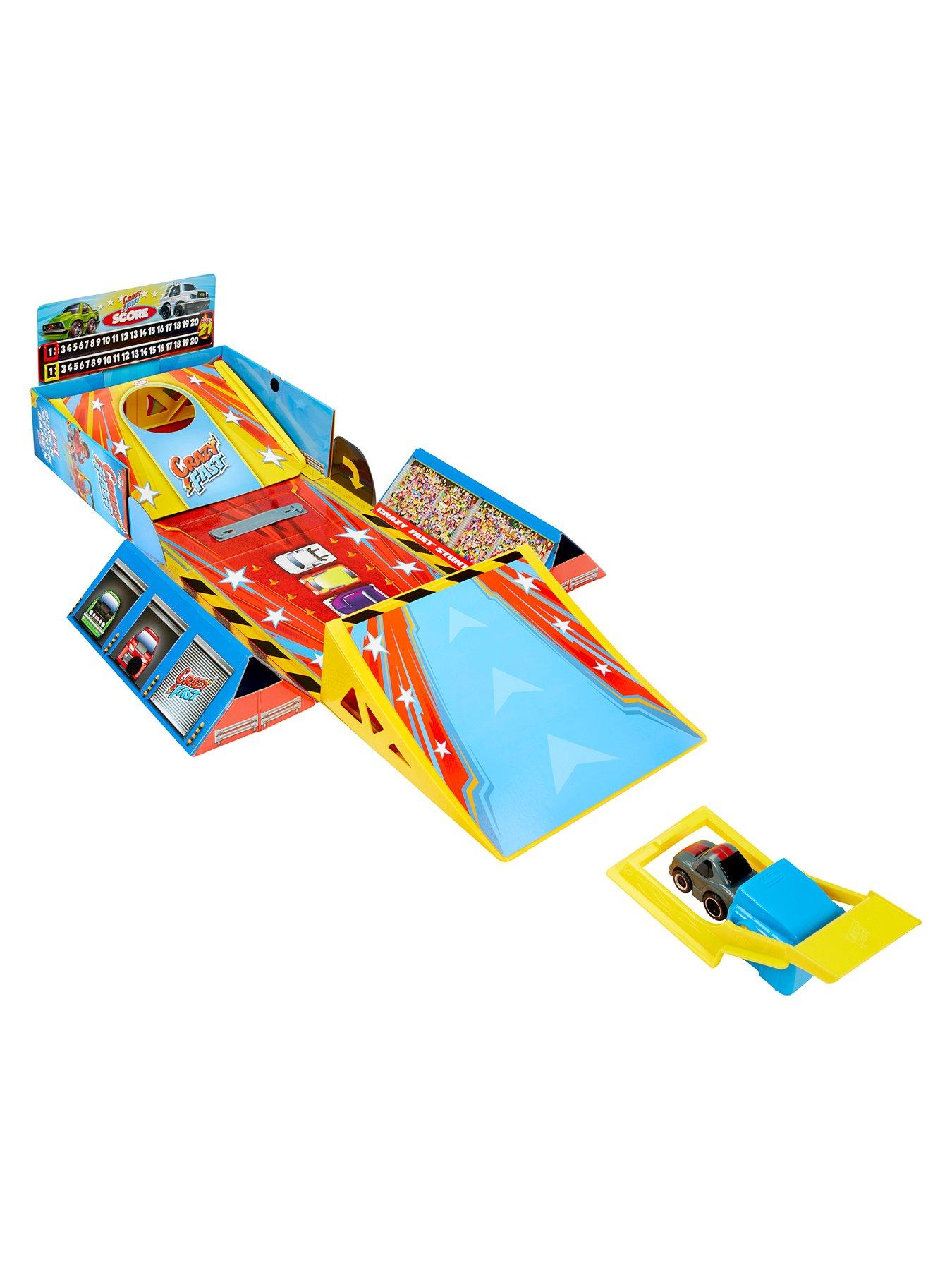 Image of Little Tikes Crazy Fast 4-in-1 Dunk'n, Stunt'n, Game'n Set