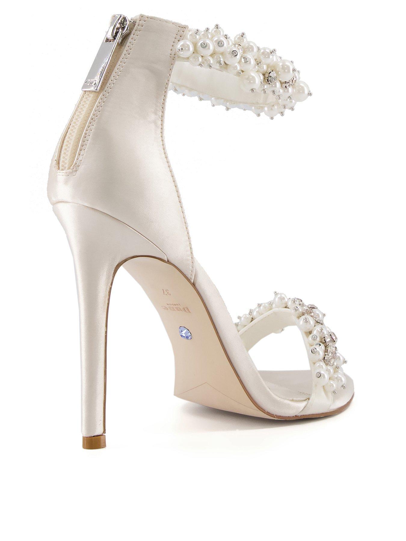 Dune deals ivory sandals