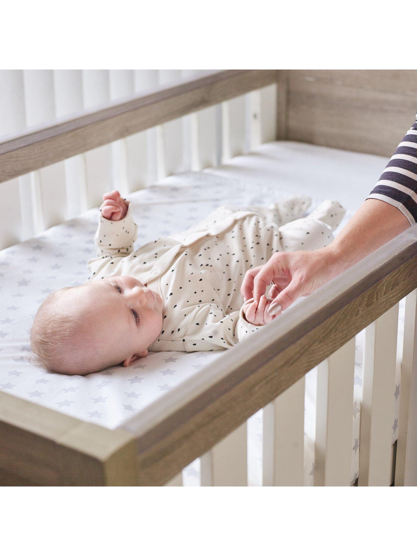 Image 6 of 7 of Tutti Bambini Modena 3 in 1 Cot bed - White/Oak