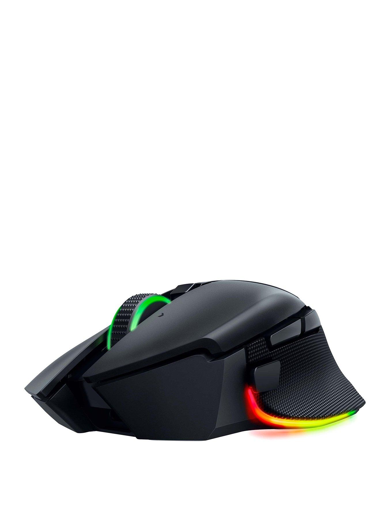 Image 3 of 6 of Razer Basilisk V3 Pro
