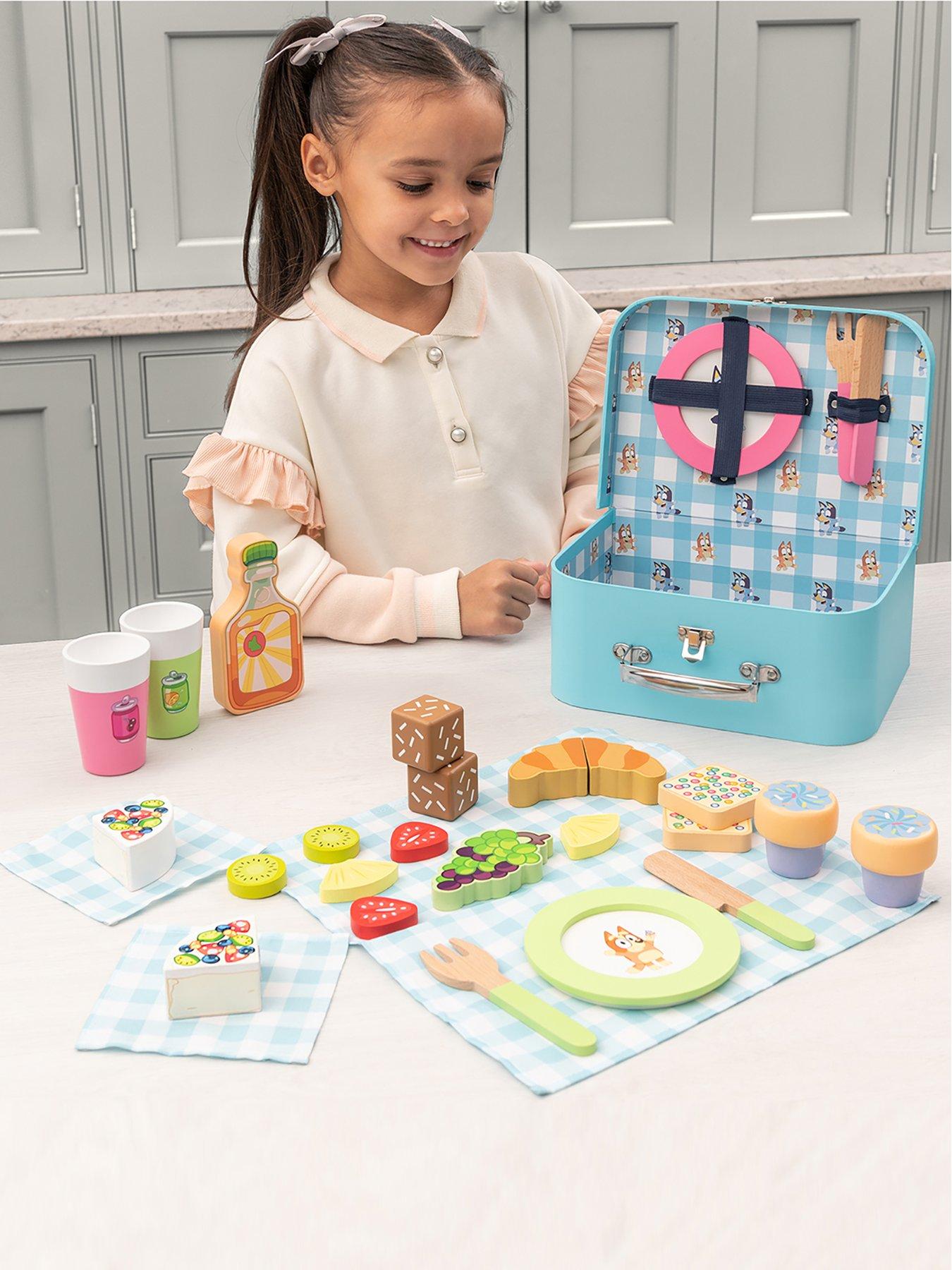 Image 1 of 6 of Bluey Picnic Set
