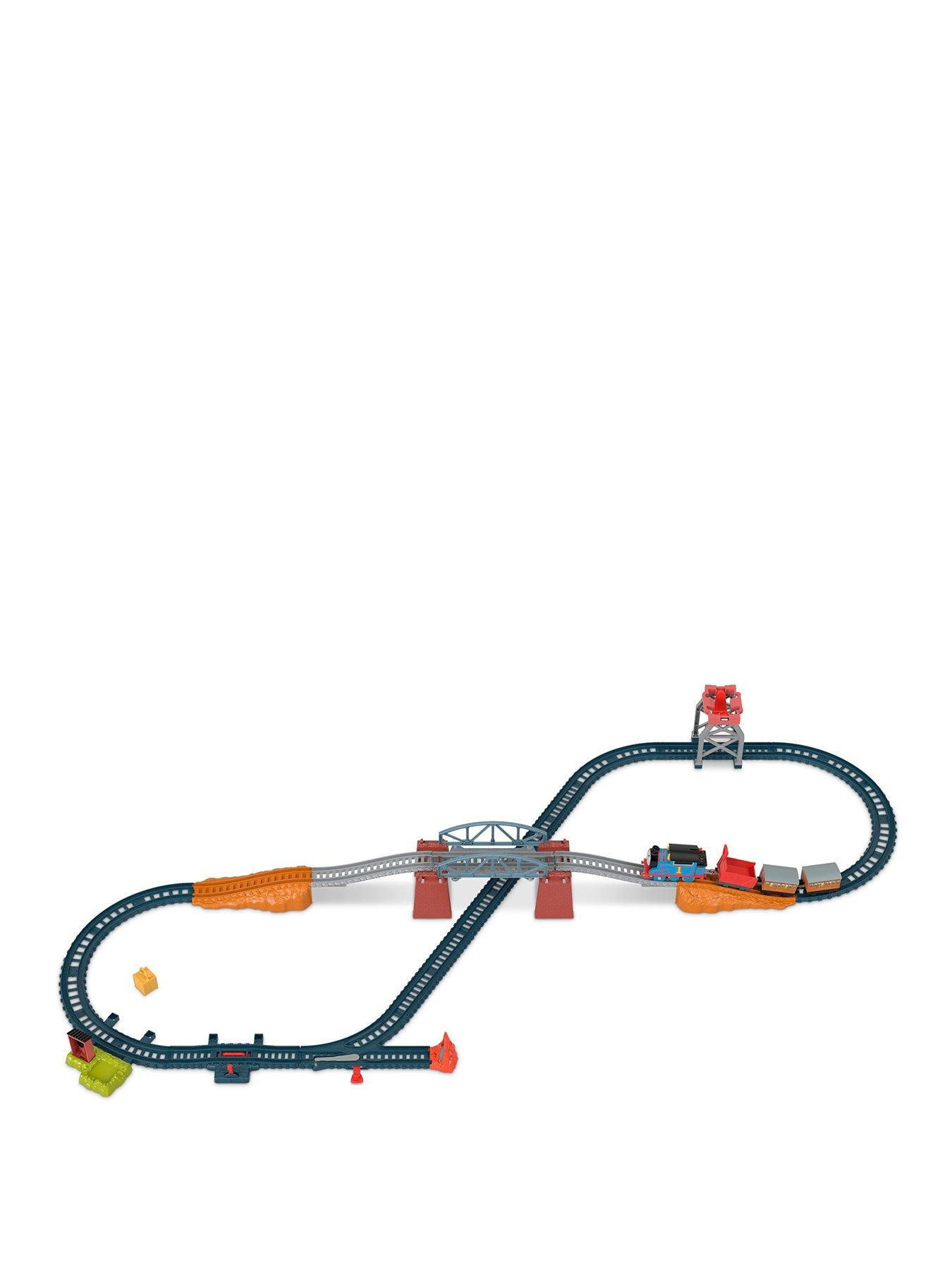 thomas-friends-3-in-1-package-pickup-train-tracksetstillFront