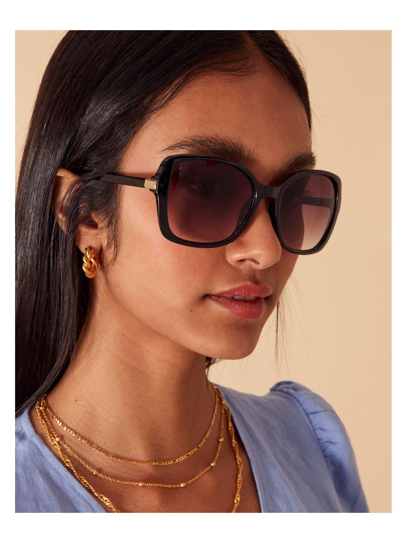 accessorize-oversized-square-sunglassesstillFront