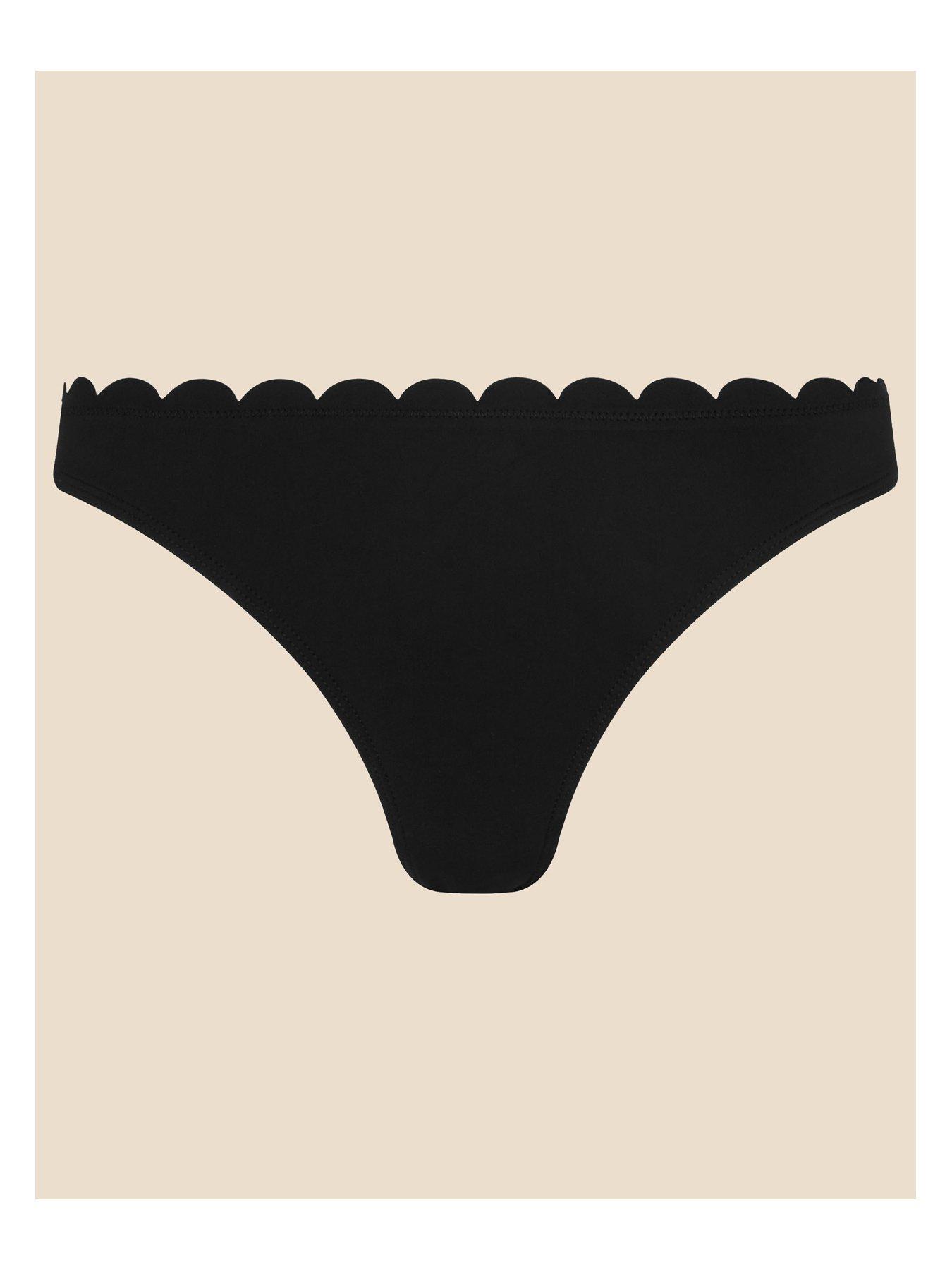 accessorize-scallop-trim-bikini-bottoms-blackoutfit