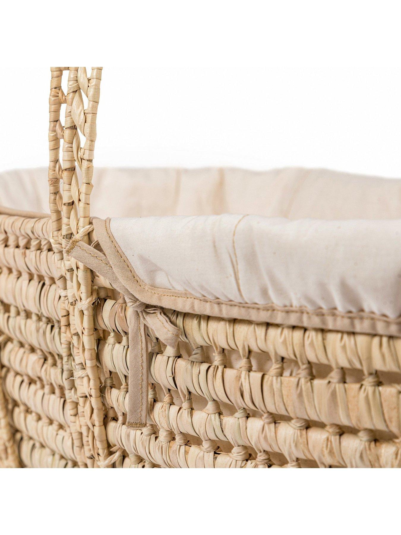 clair-de-lune-palm-moses-basket--creamdetail