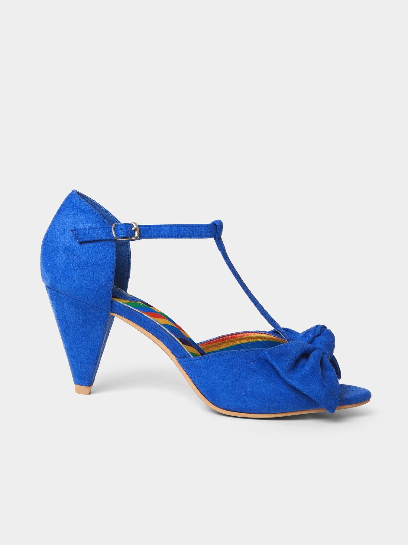 Beautiful hot sale blue shoes