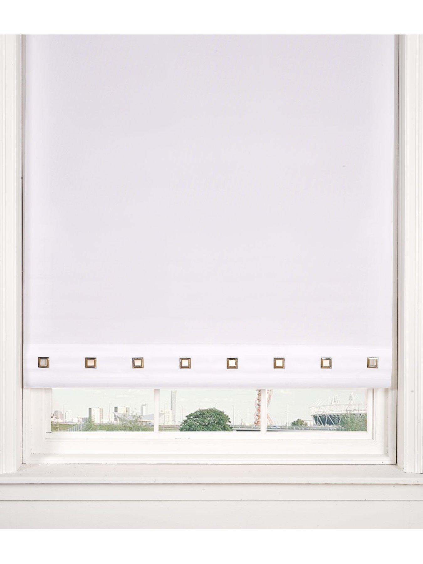 undefined Plain Eyelet Roller Blind