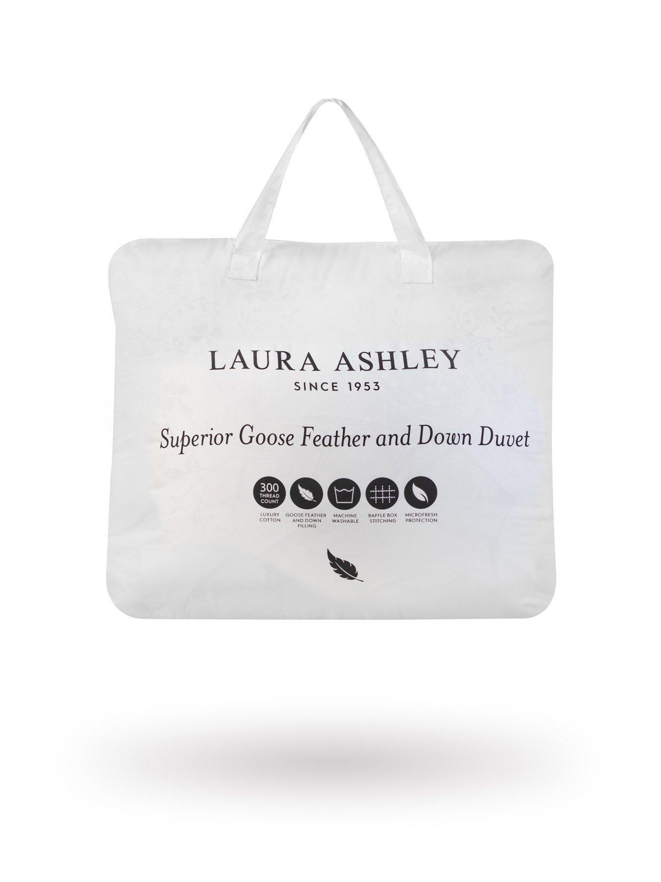 Image 5 of 5 of Laura Ashley Goose Feather and Down 13.5 Tog Duvet - White