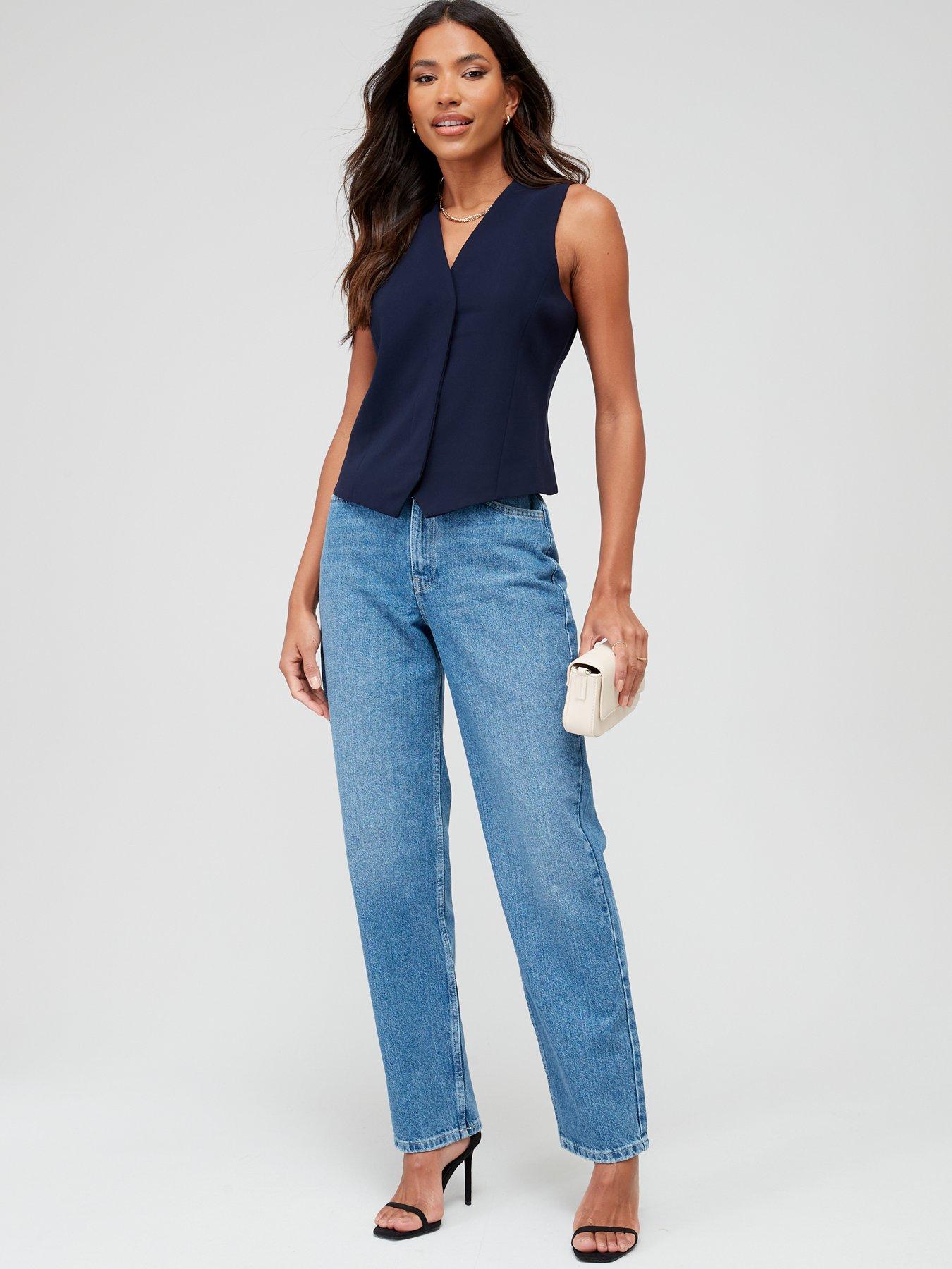 Image 3 of 6 of The Very Collection High Waist Relaxed Jean - Light Wash
