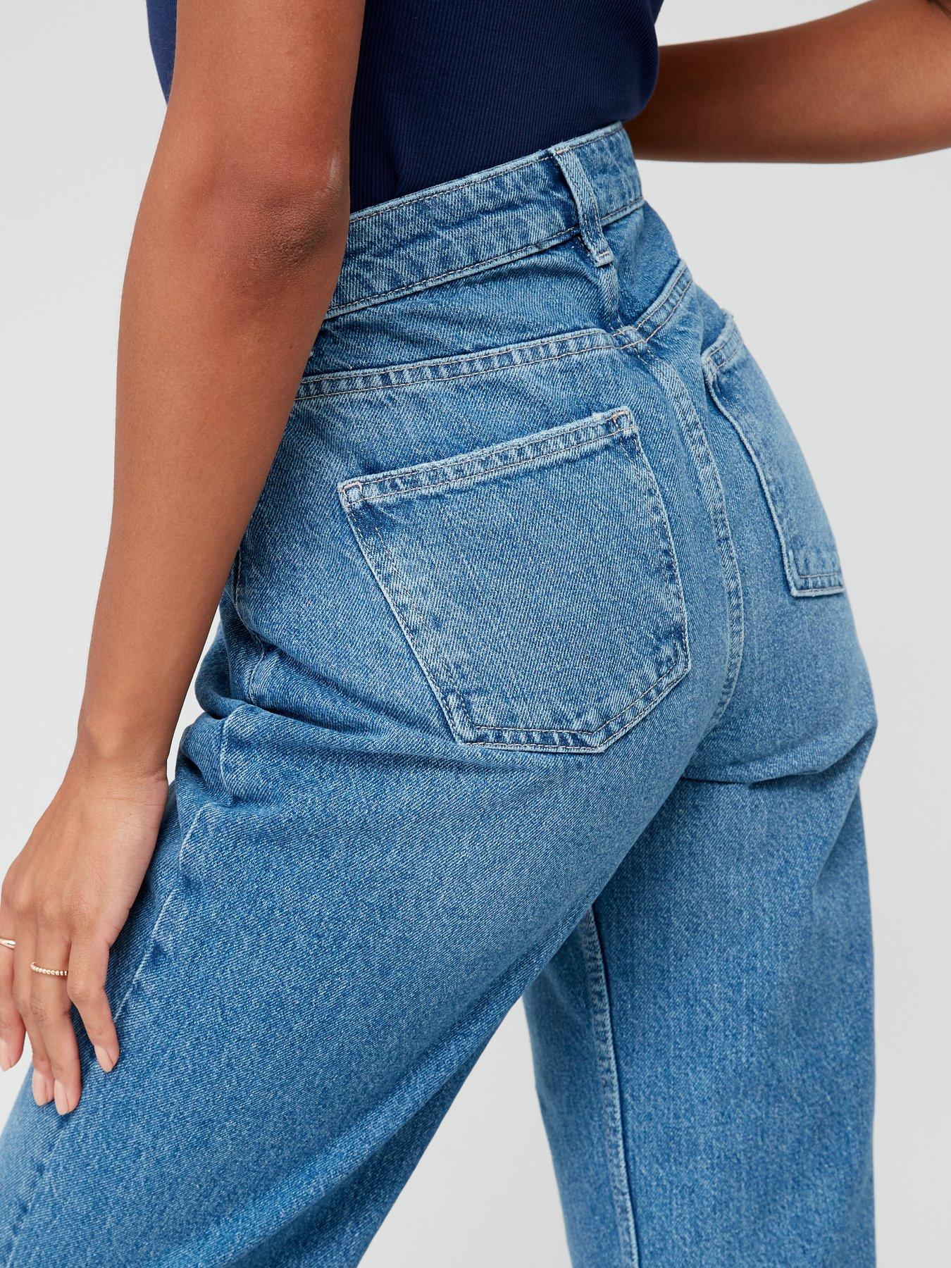 Image 4 of 6 of The Very Collection High Waist Relaxed Jean - Light Wash