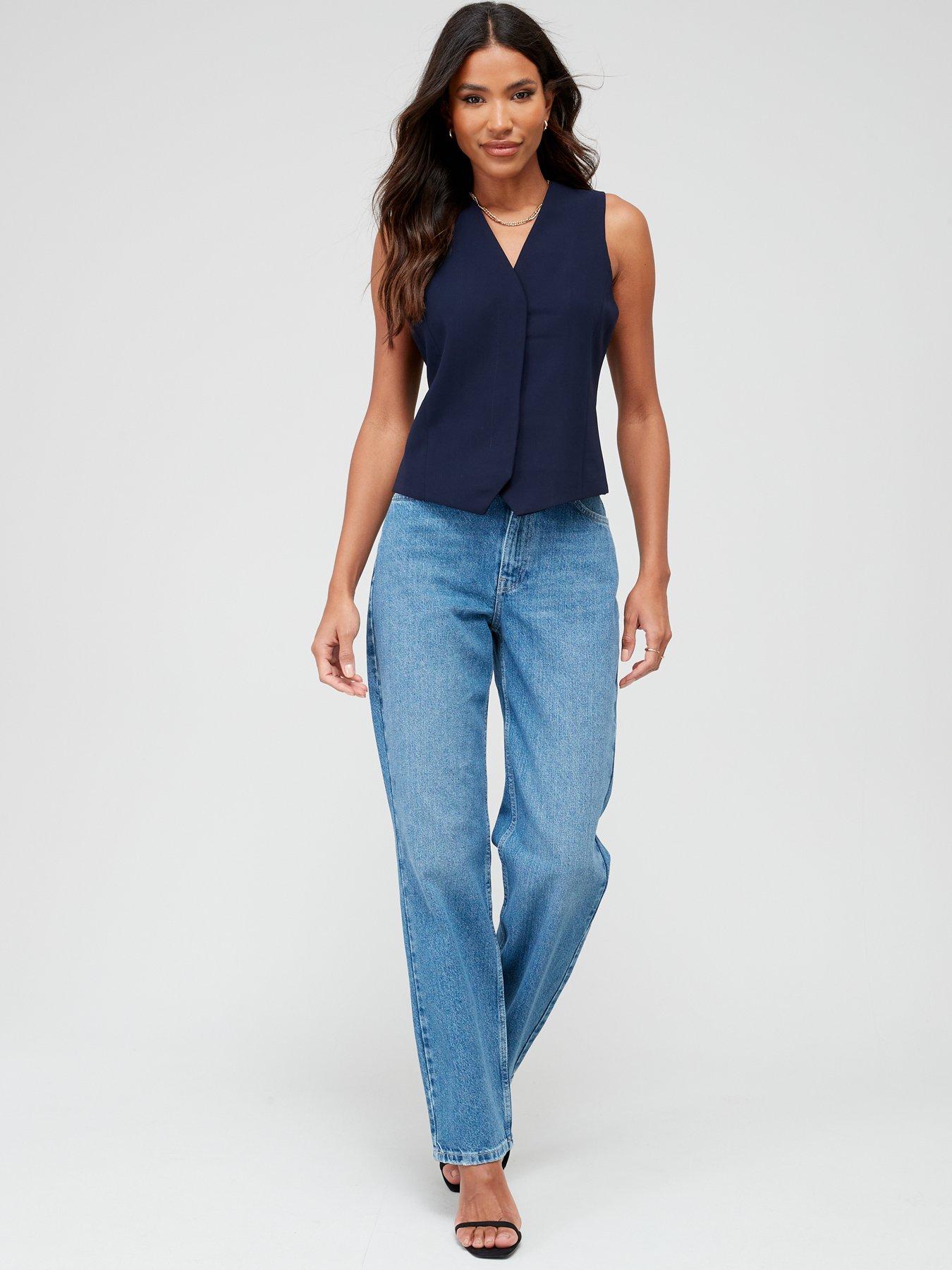 Image 5 of 6 of The Very Collection High Waist Relaxed Jean - Light Wash