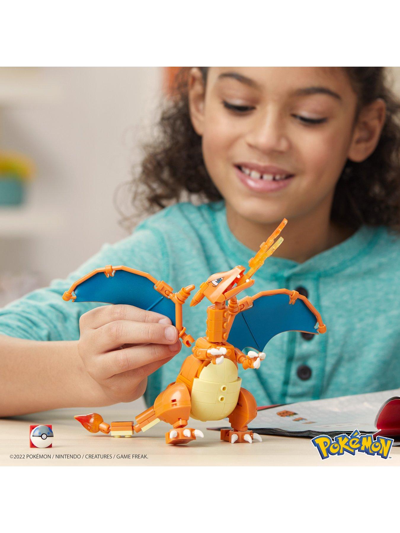 Image 2 of 7 of MEGA Pok&eacute;mon Action Figure Charizard Building Set