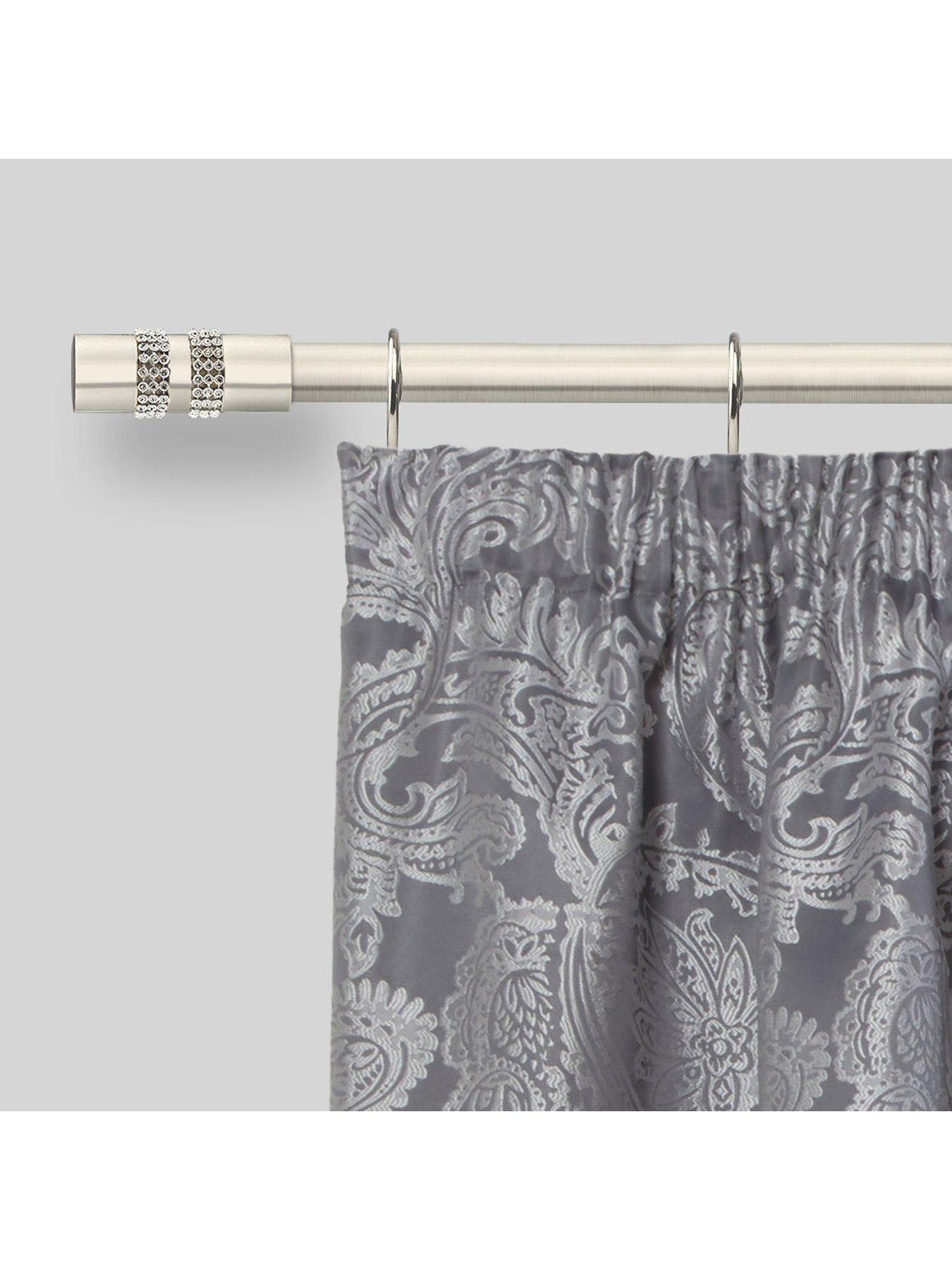the-very-collection-extendable-curtain-pole-kit-with-diamante-finialsstillFront