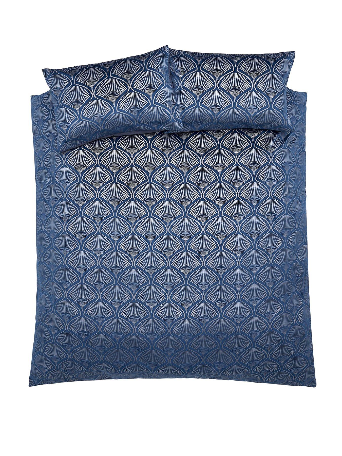 catherine-lansfield-art-deco-pearl-duvet-cover-set-in-navystillFront