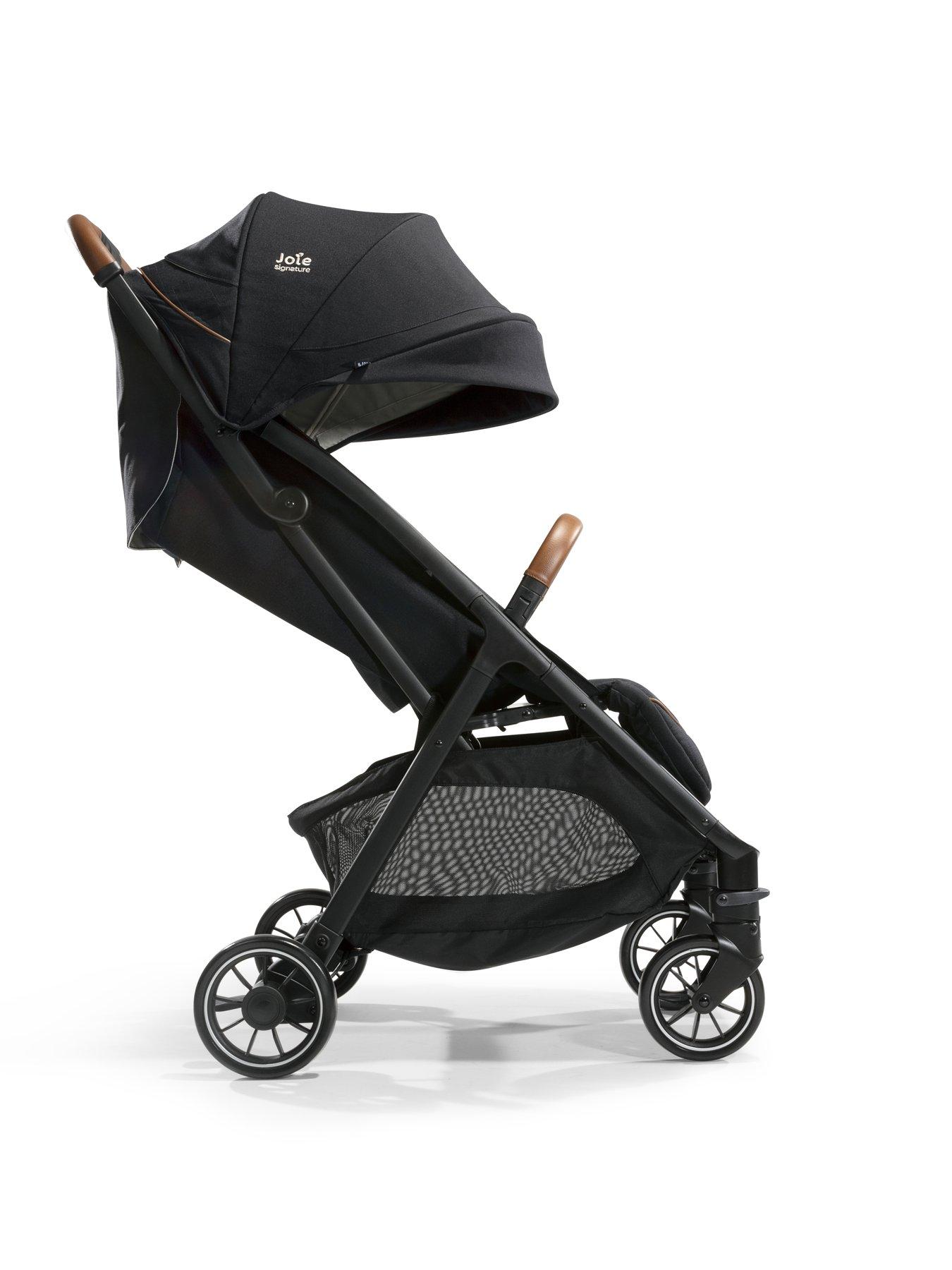 joie-parcel-travel-stroller-eclipseoutfit