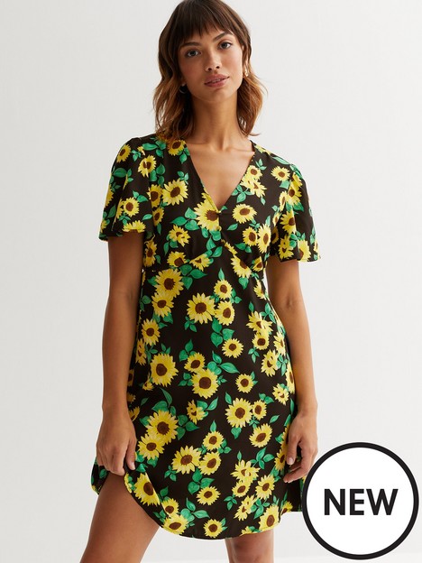 new-look-sunflower-flutter-sleeve-mini-tea-dress-blacknbsp
