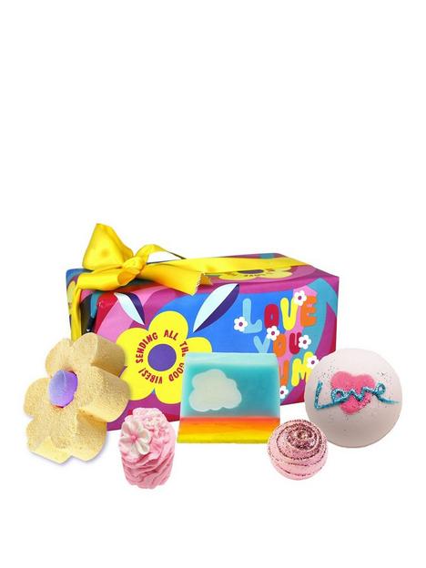 bomb-cosmetics-love-you-mum-gift-set