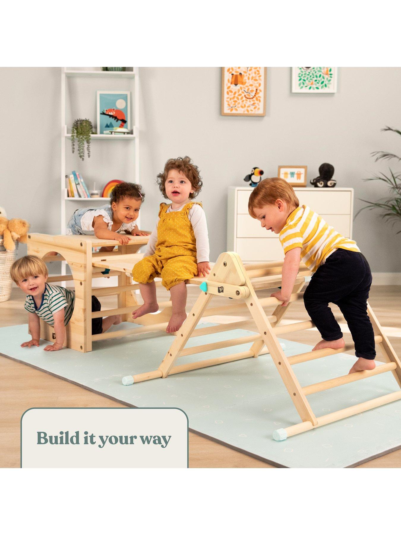 active-tots-indoor-wooden-climbing-triangledetail