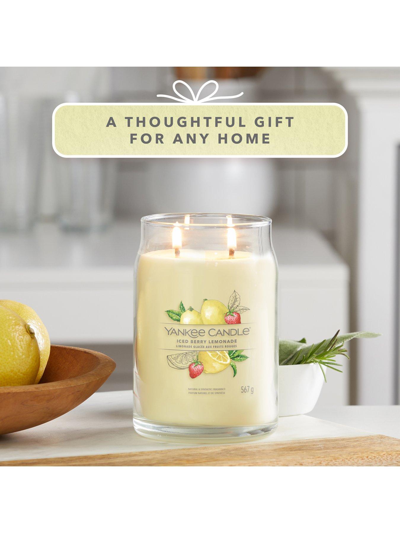 Image 4 of 5 of Yankee Candle Signature Collection Large Jar Candle &ndash; Iced Berry Lemonade