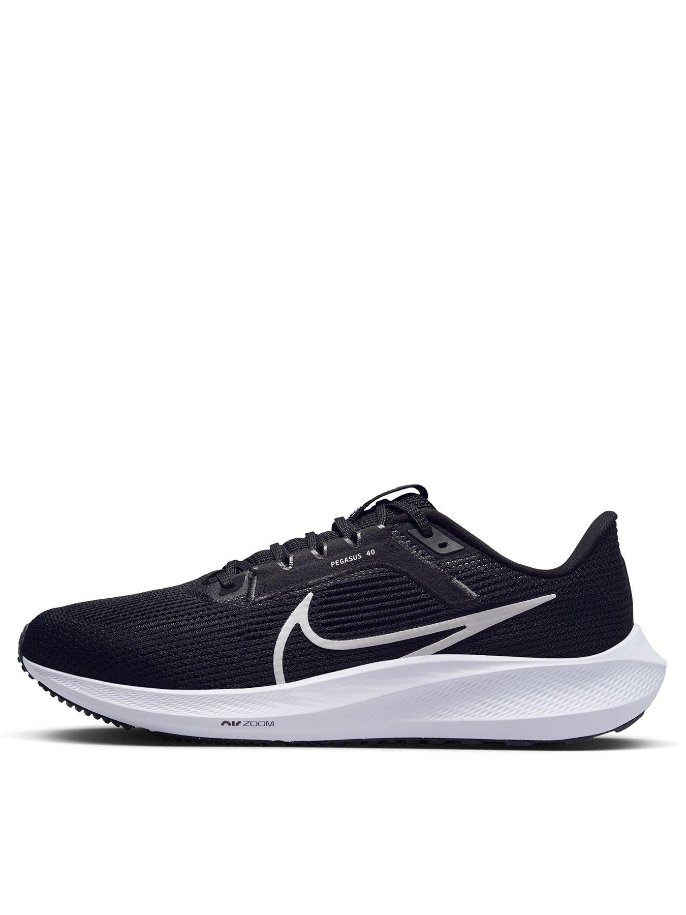 Nike zoom black store and white mens