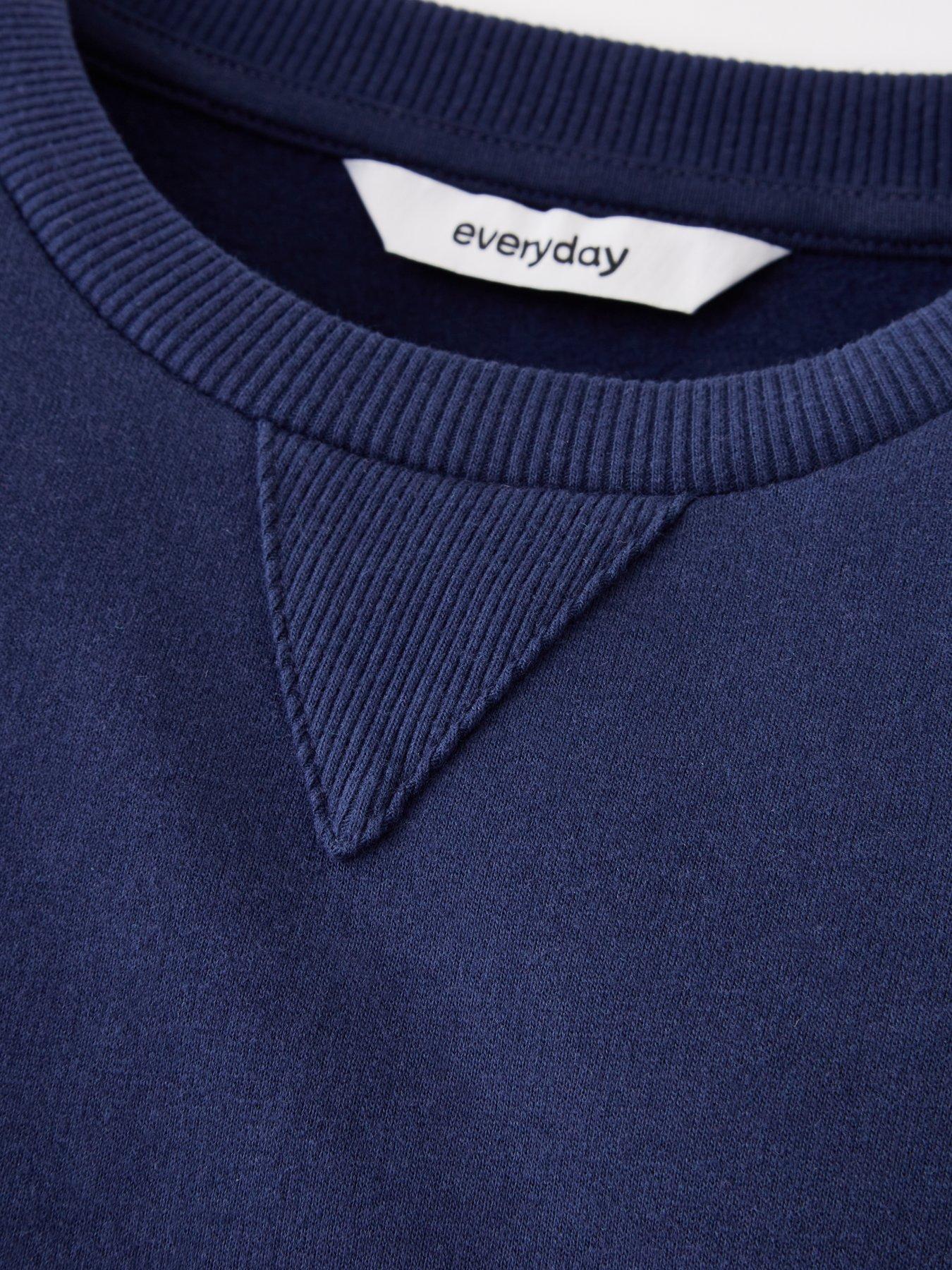 everyday-unisex-crew-neck-sweatshirt-navyoutfit