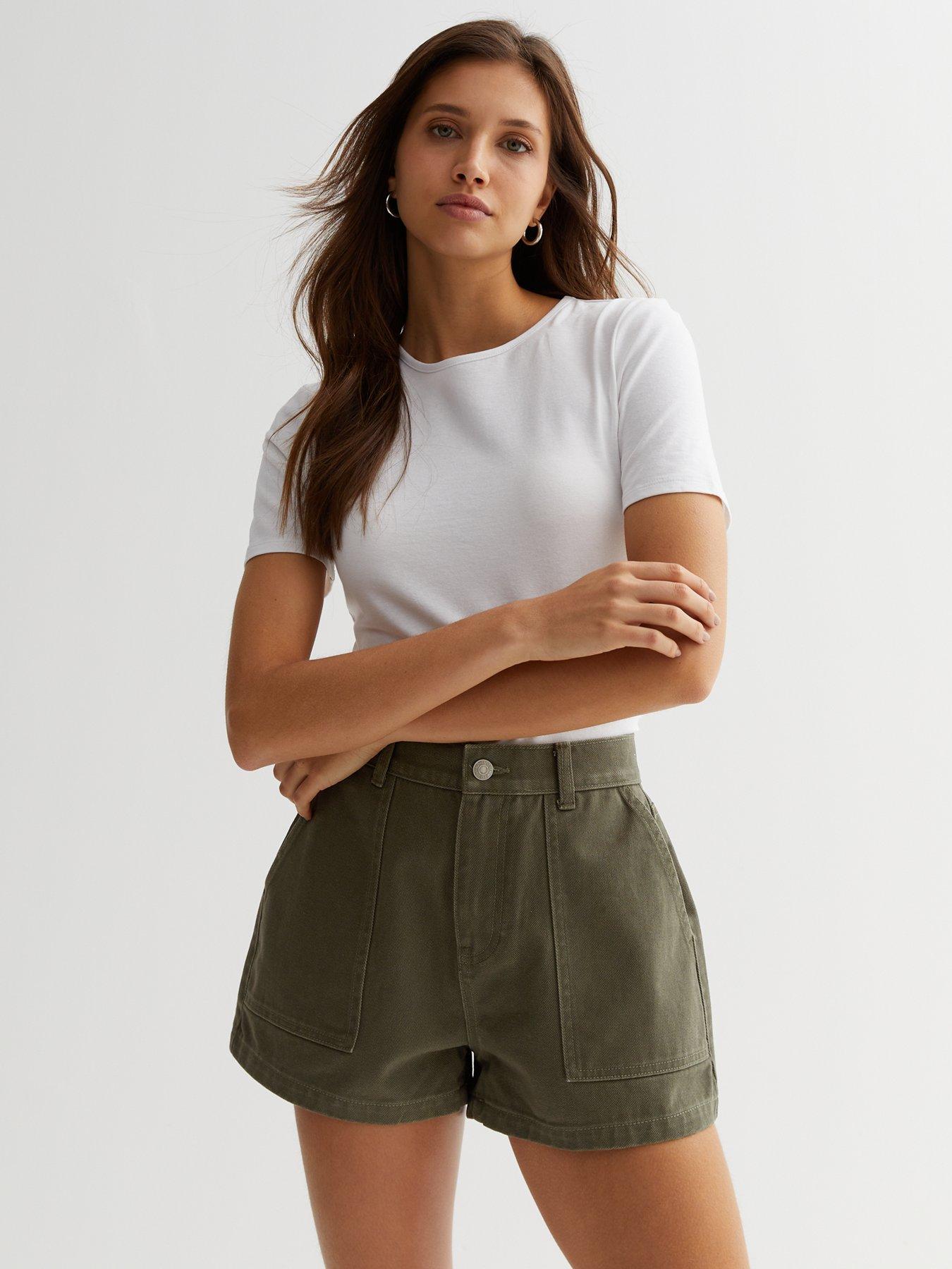 Khaki shorts look best sale