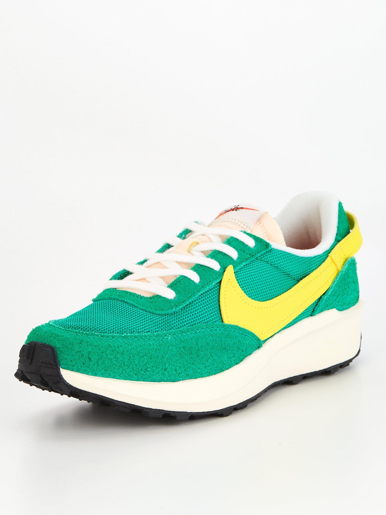 Nike green clearance trainers