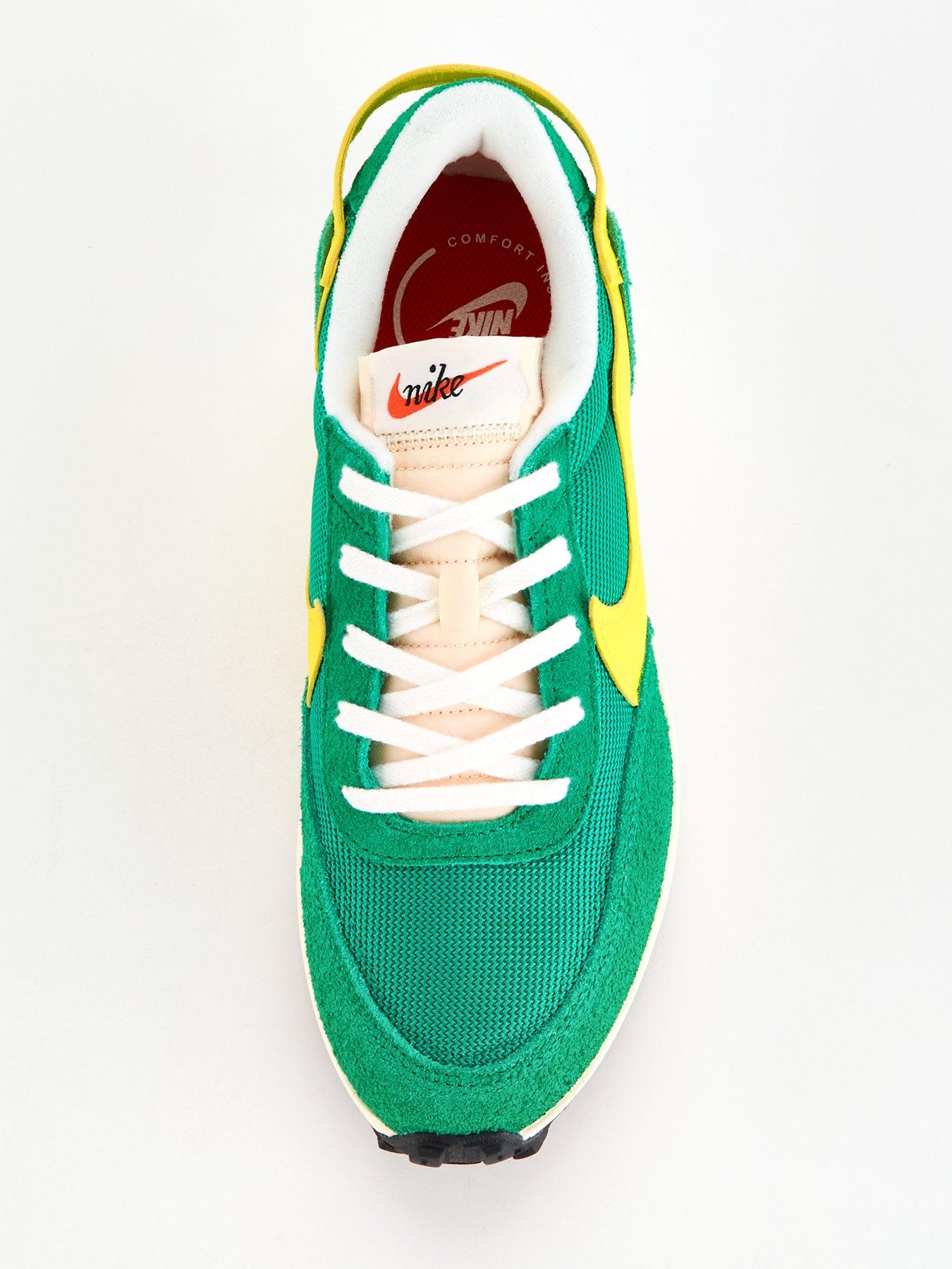 nike-waffle-debut-trainersnbsp--greenoutfit