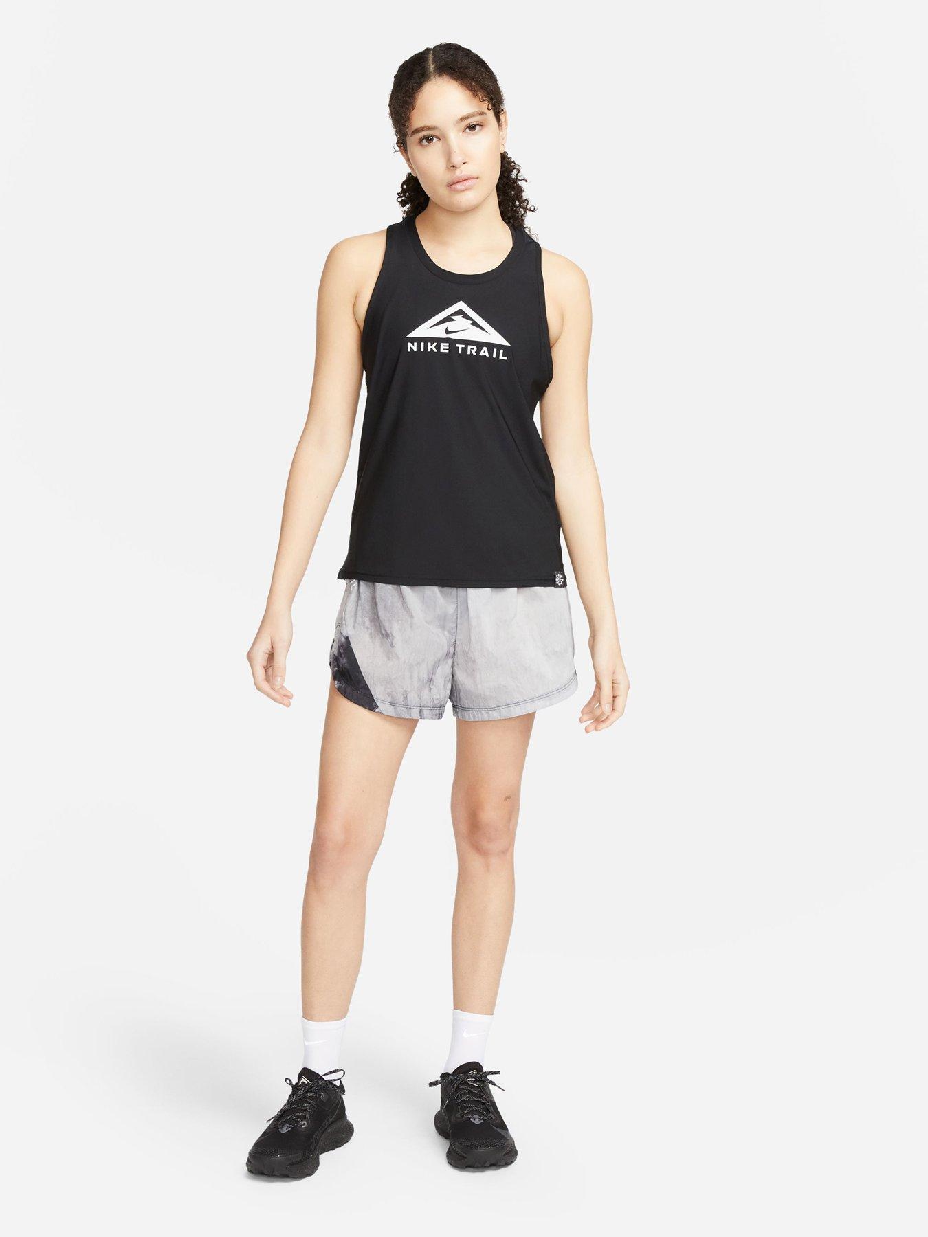 nike-trail-tank-top-blackback