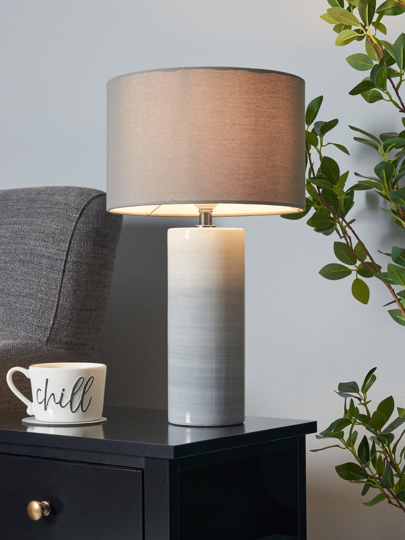 very-home-dayton-ombre-table-lamp