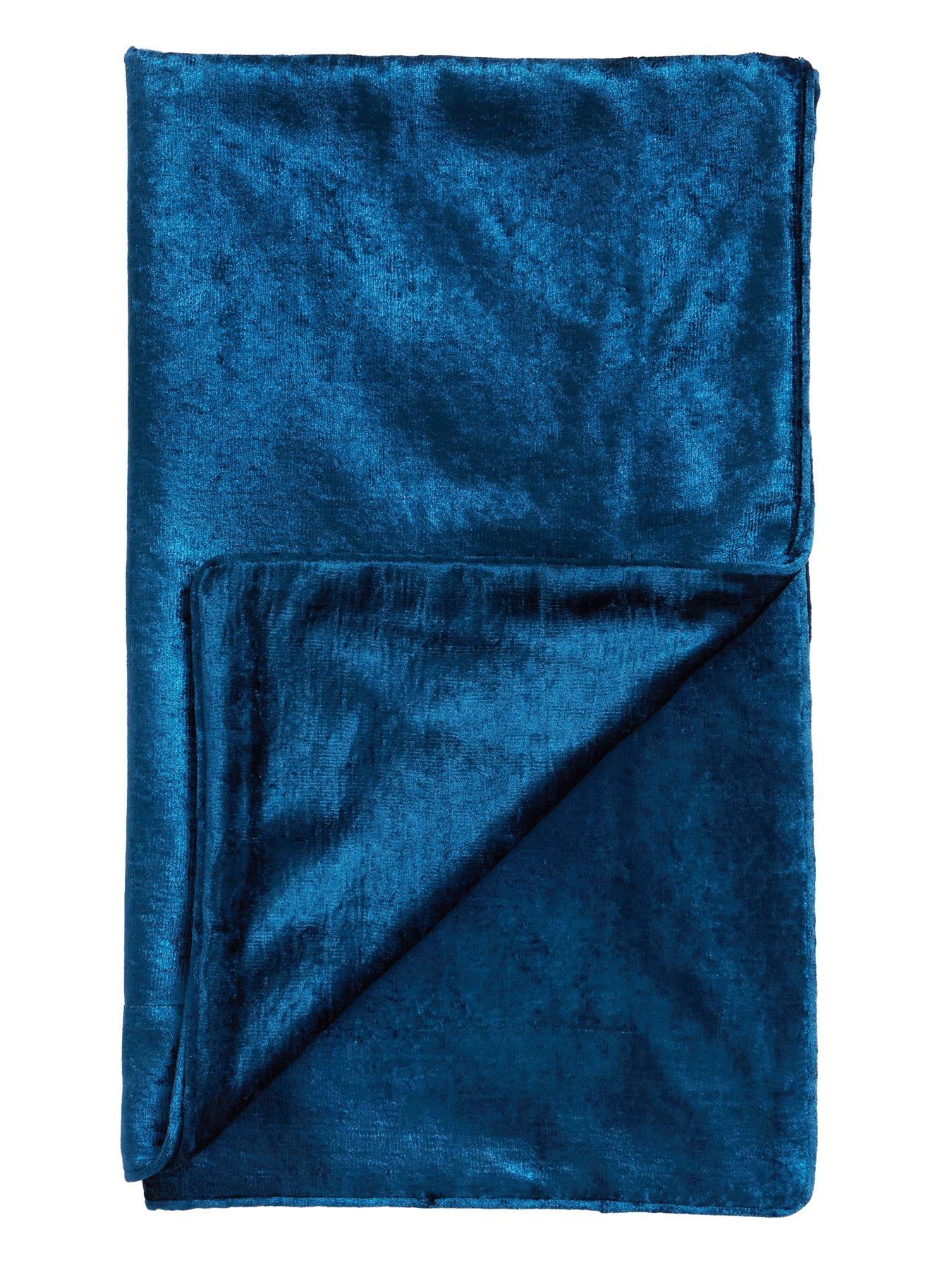 undefined Crushed Velvet Throw - Blush