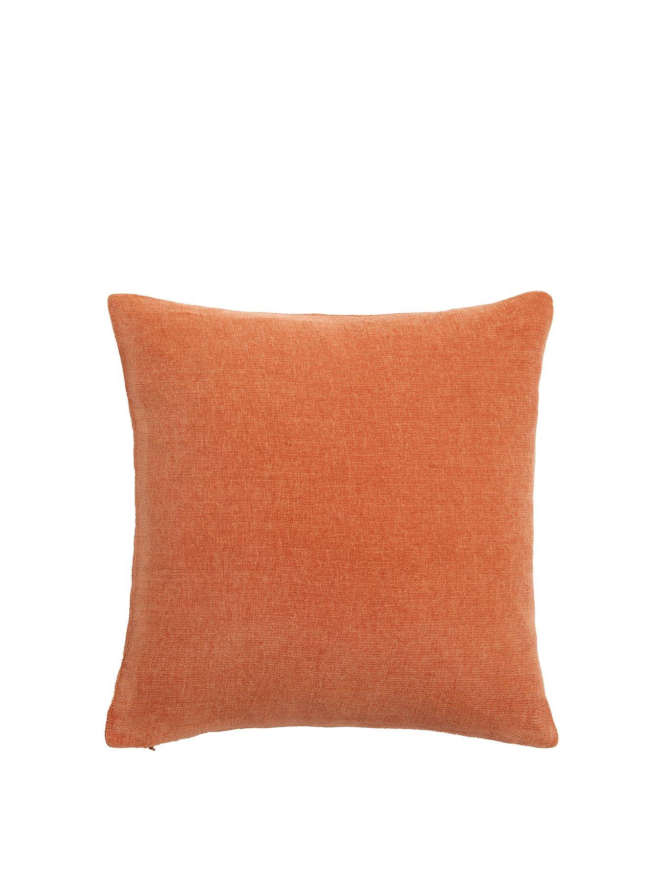 everyday-supersoft-chenille-cushion