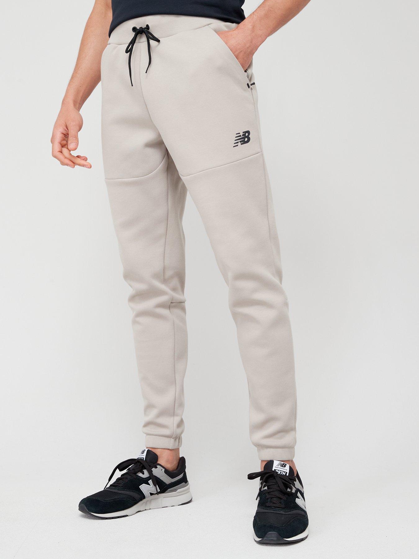 New Balance Men s Training R.W. Tech Fleece Pant Beige Very Ireland