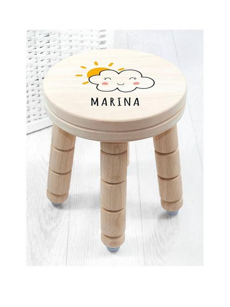 treat-republic-personalised-smiling-cloud-wooden-stool