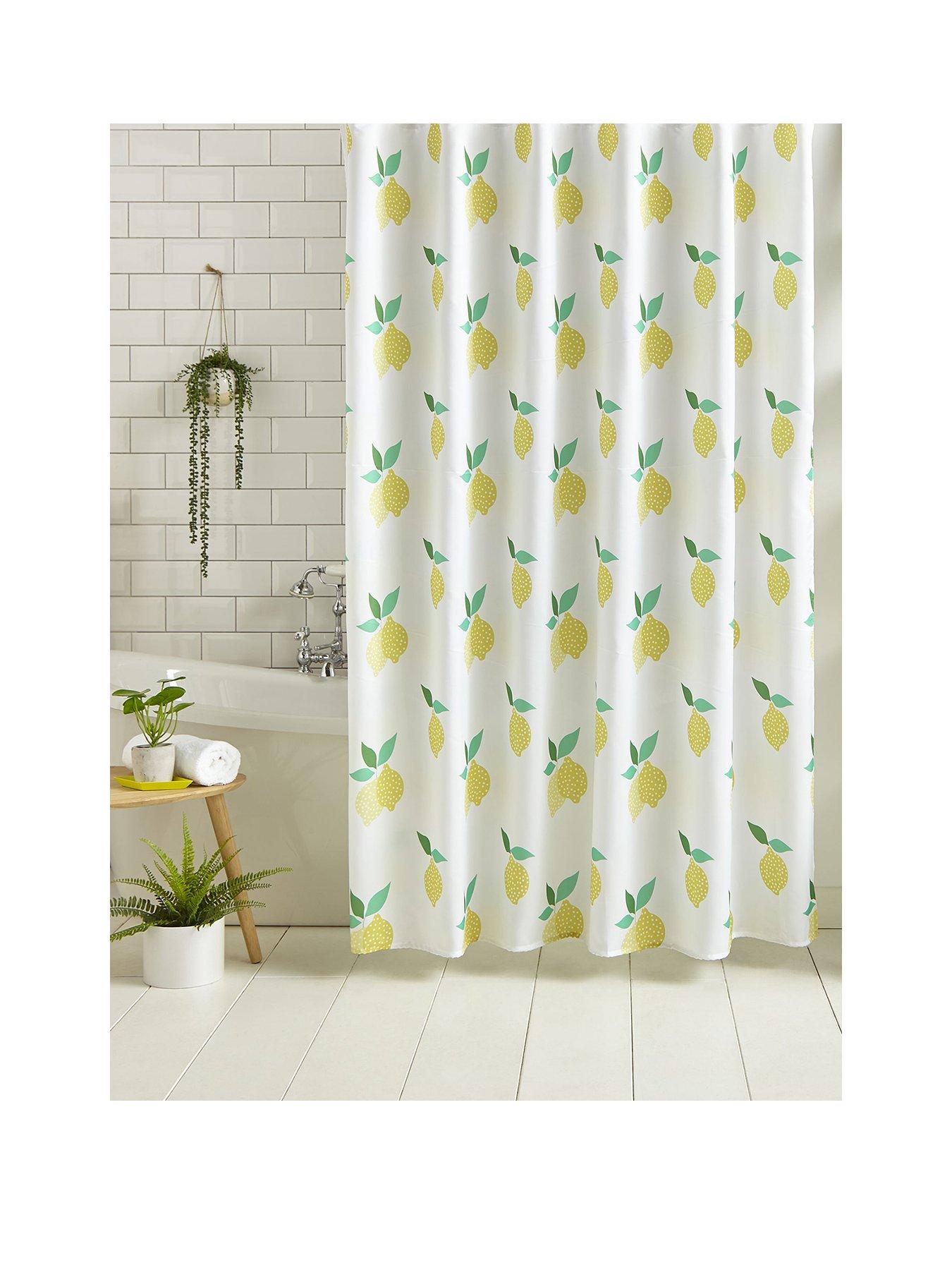 Catherine Lansfield Bubbly Bath Giraffe Shower Curtain