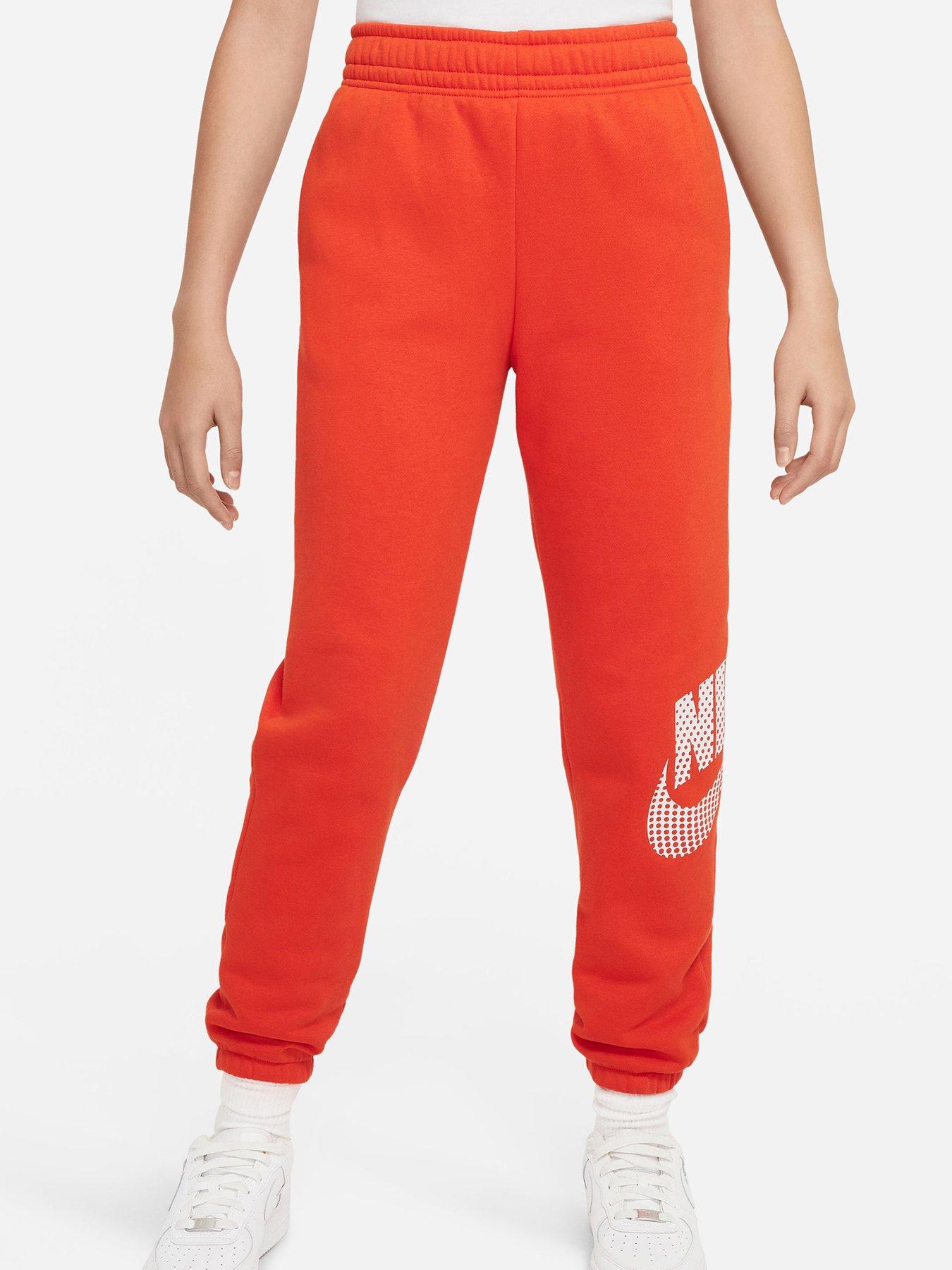 Nike Boys' Sportswear Boys' Club Cargo Sweatpants, Kids', Fleece, Tapered,  Athletic