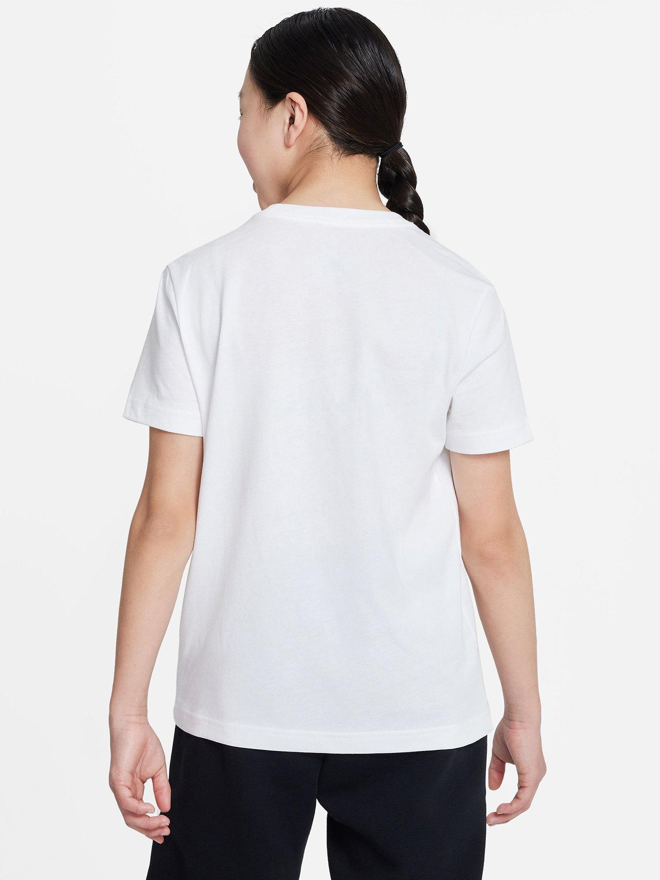 nike-older-girls-sportswear-club-boyfriend-t-shirt-whiteback