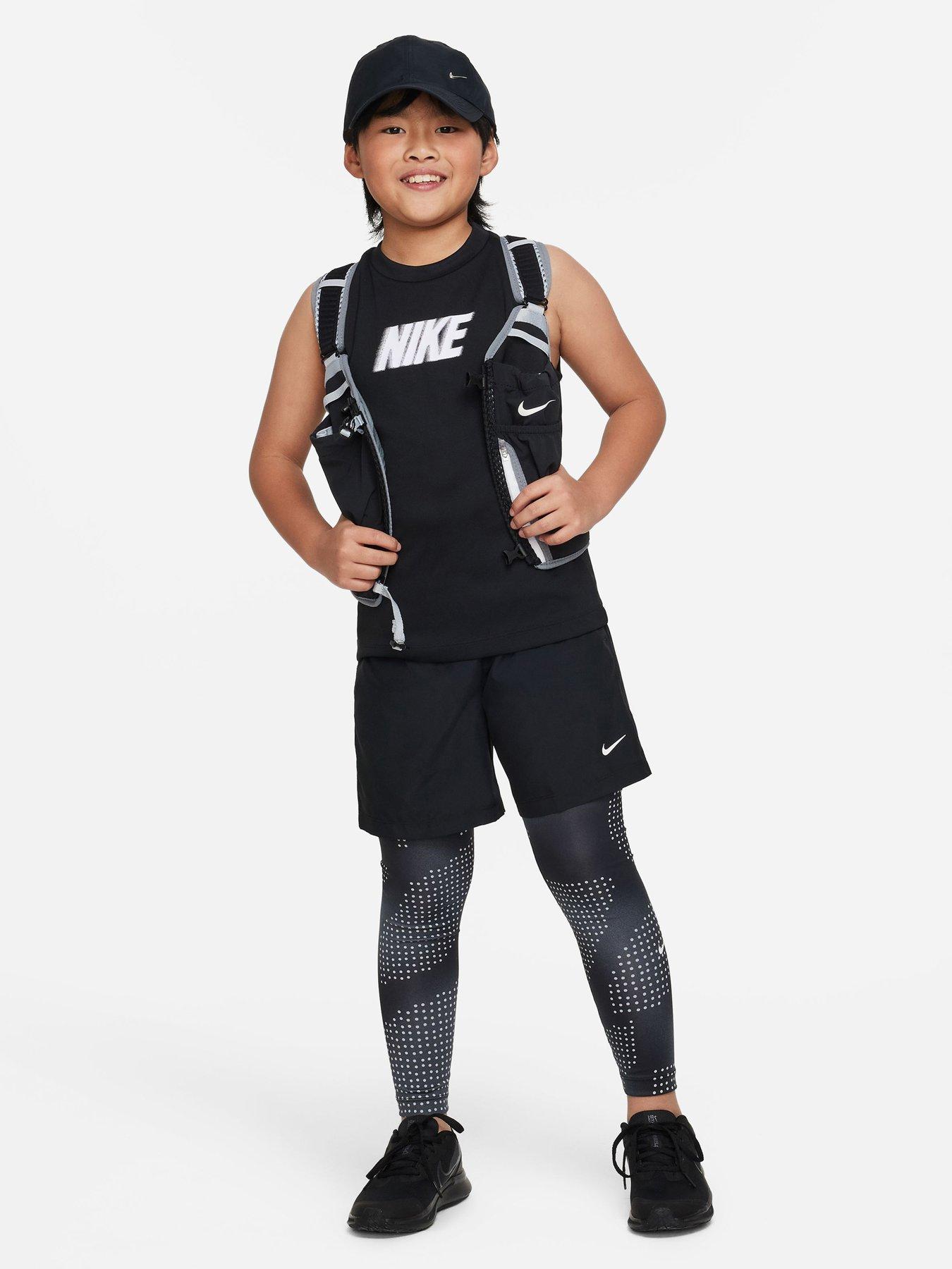 Nike store vest boys