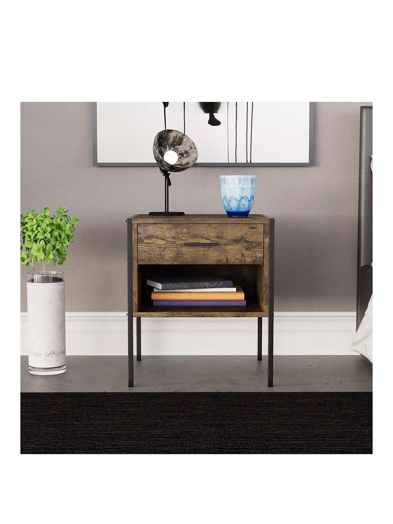 vida-designs-brooklyn-1-drawer-bedside-chest-darknbspoakback