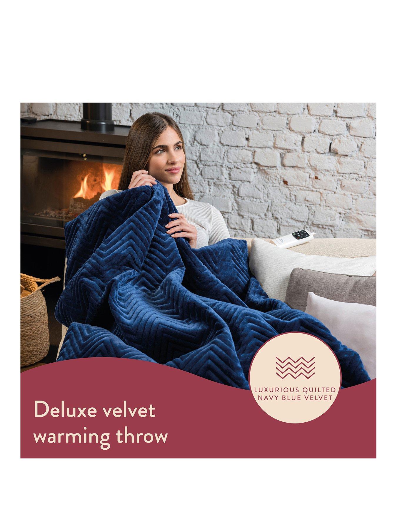 dreamland-hurry-home-deluxe-velvet-electric-warming-throw-navystillFront