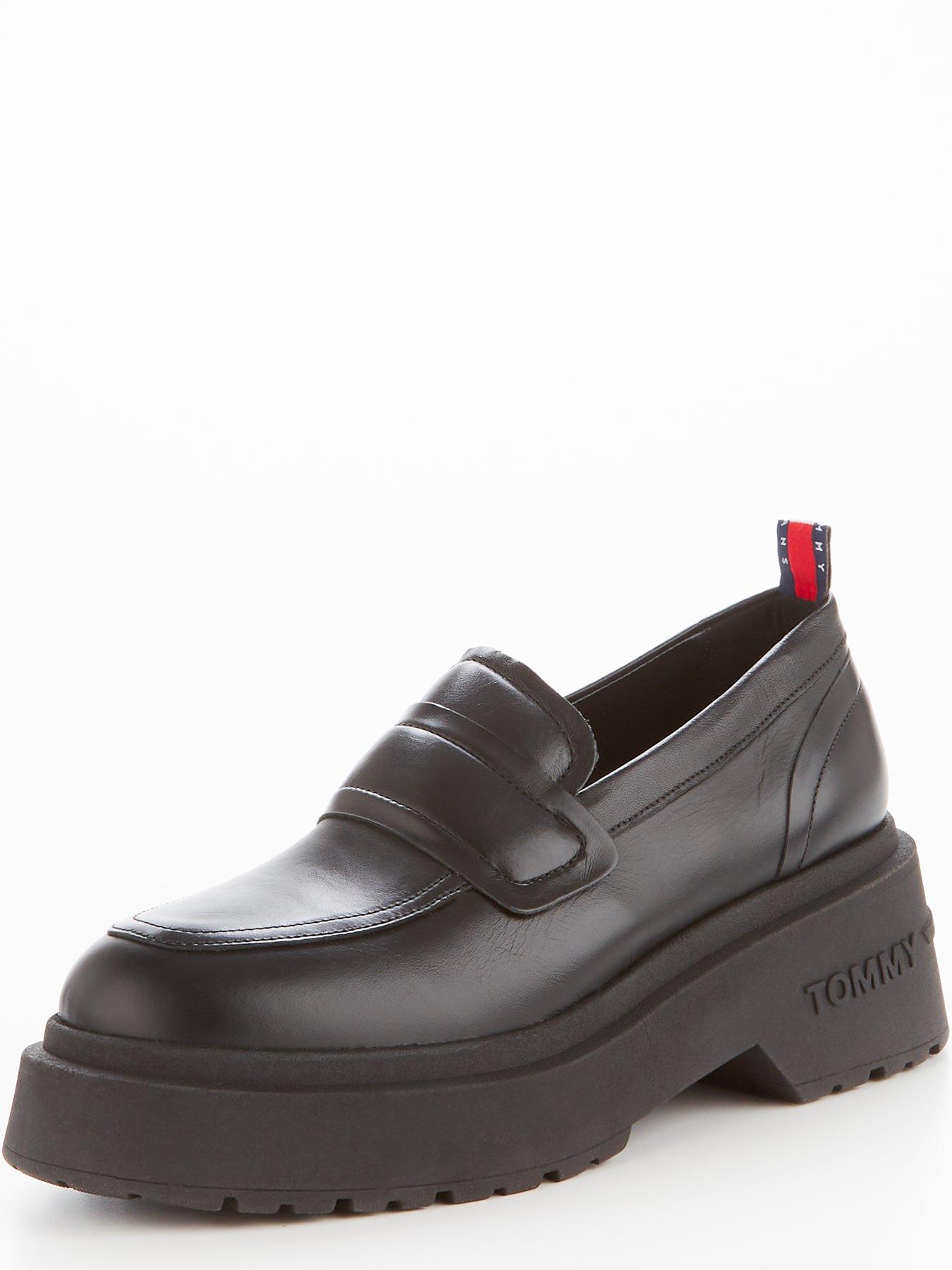 tommy-jeans-leather-chunky-loafer-blackstillFront