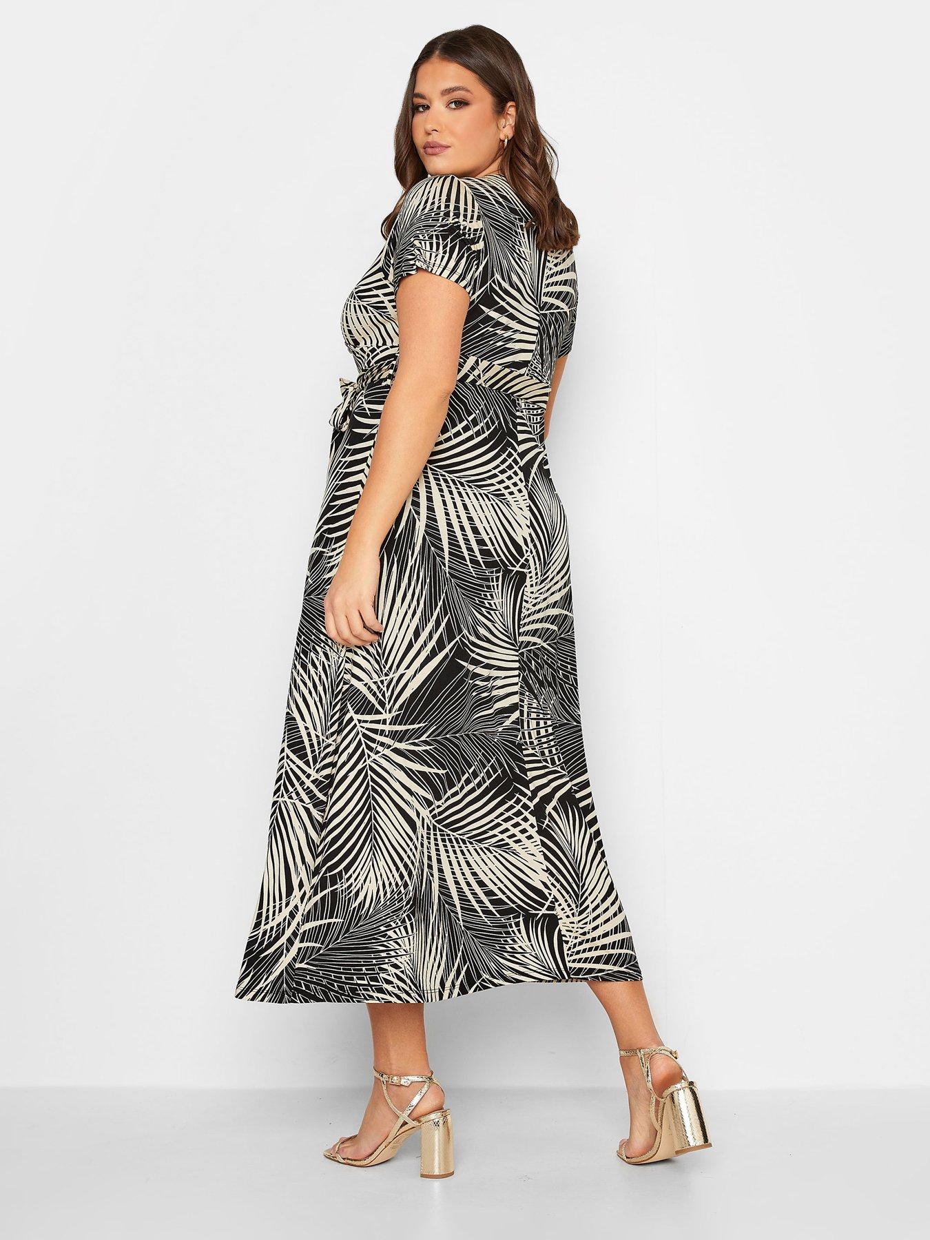 yours-wrap-front-dress-monostillFront