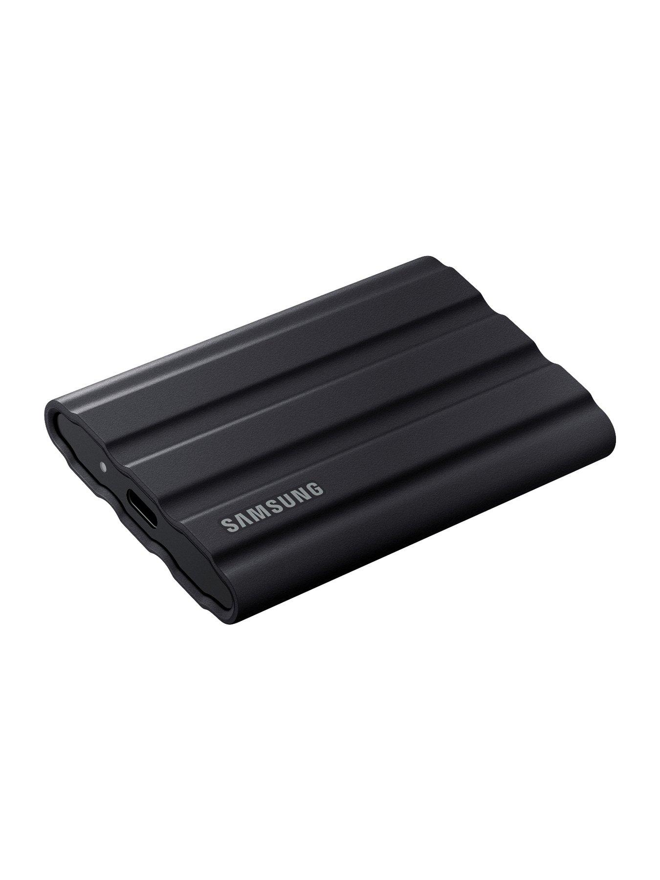 samsung-t7-shield-4tb-portable-ssd-usb-32-gen-2-blackdetail